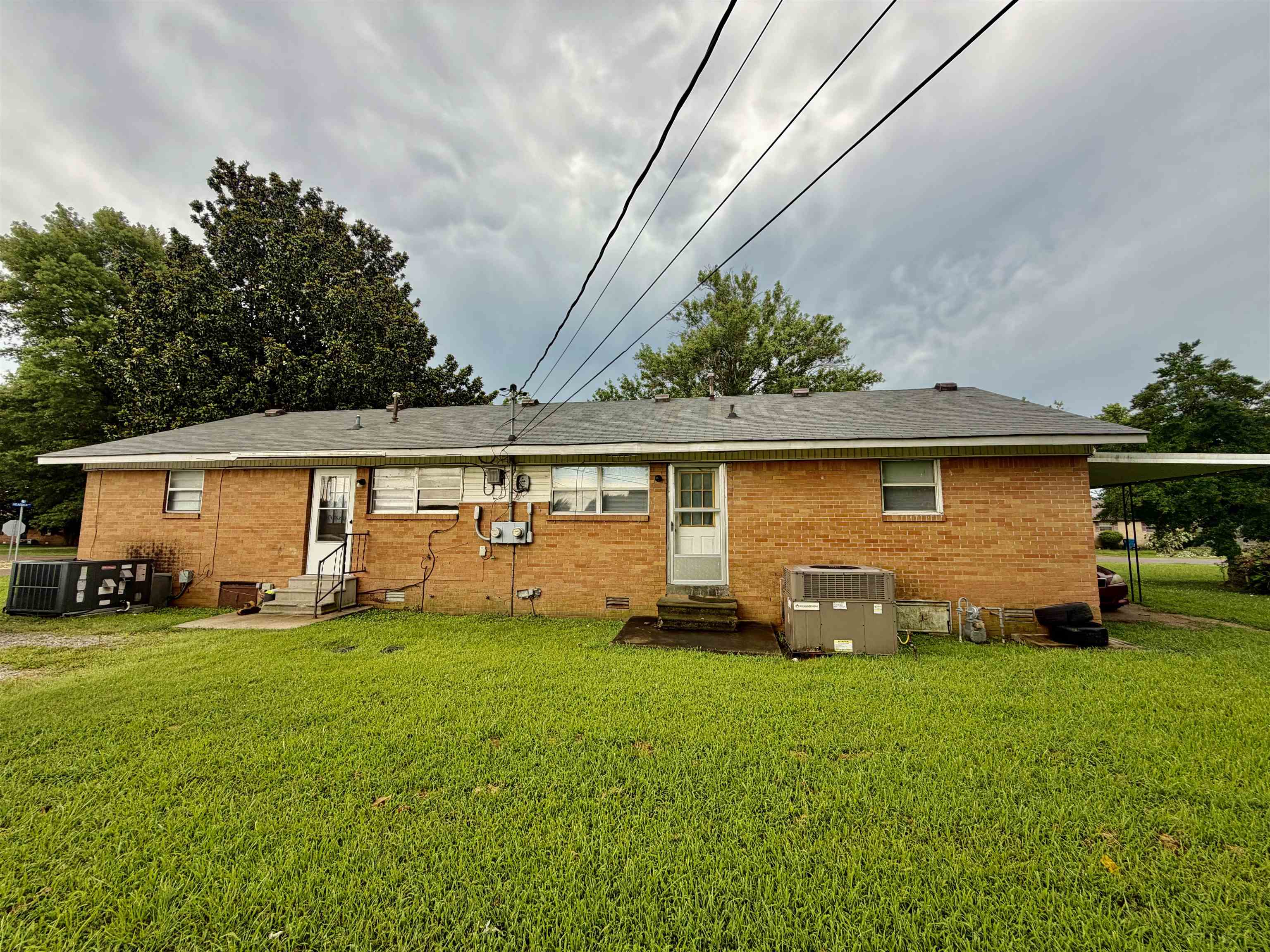 812 Headden Dr Property Photo 5