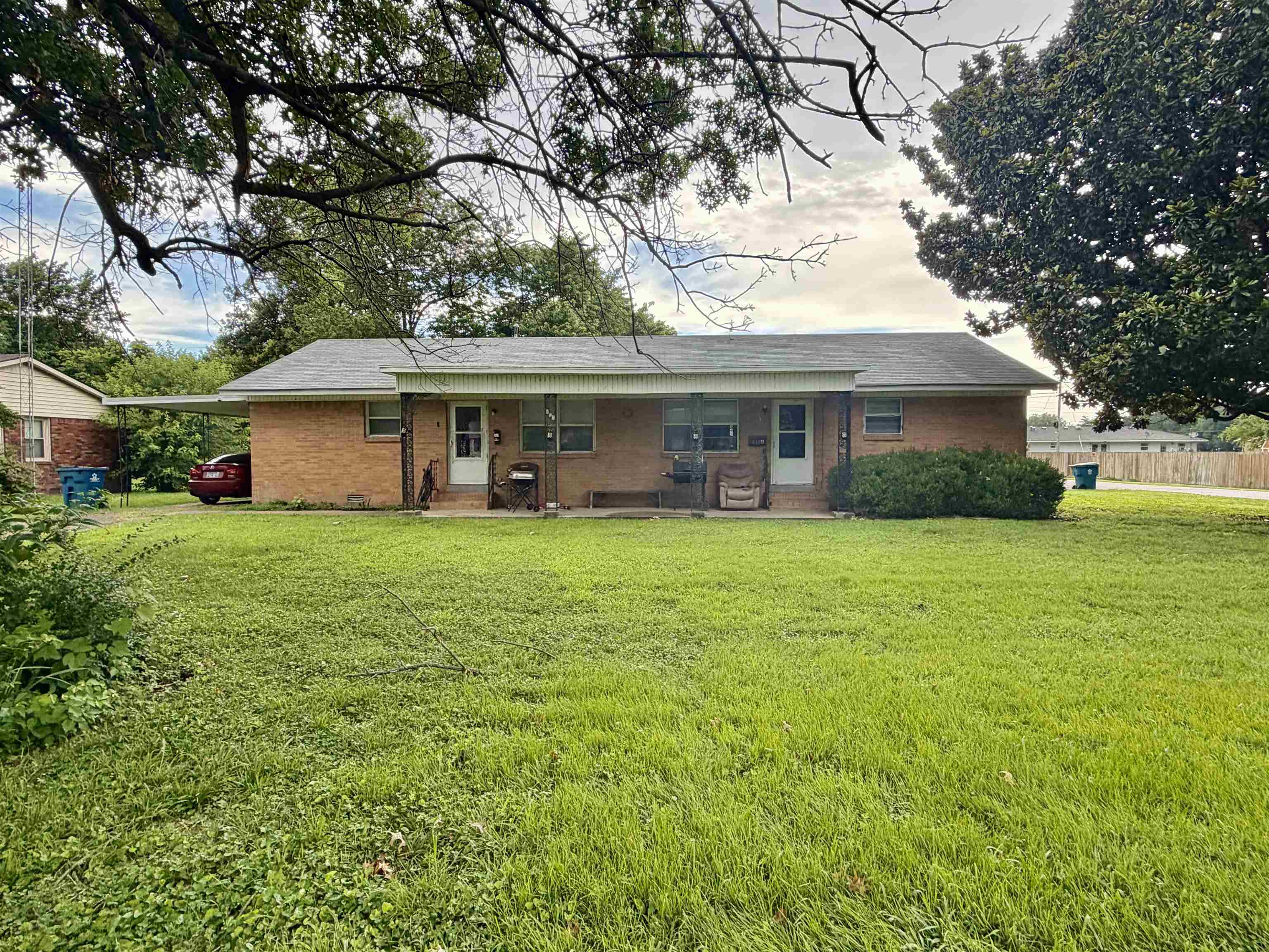 812 Headden Dr Property Photo 7