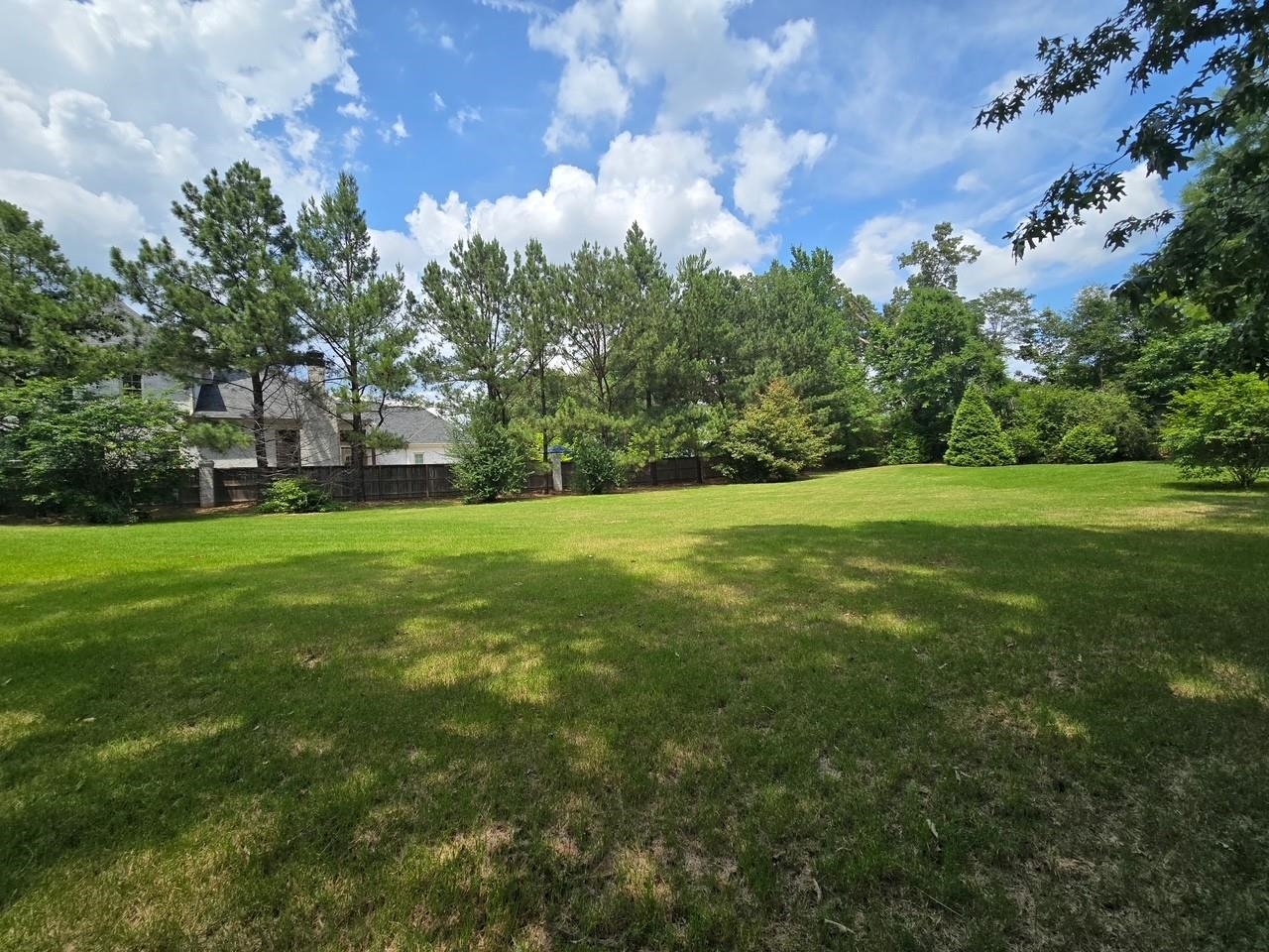 2472 Sanders Ridge Ln Property Photo 4