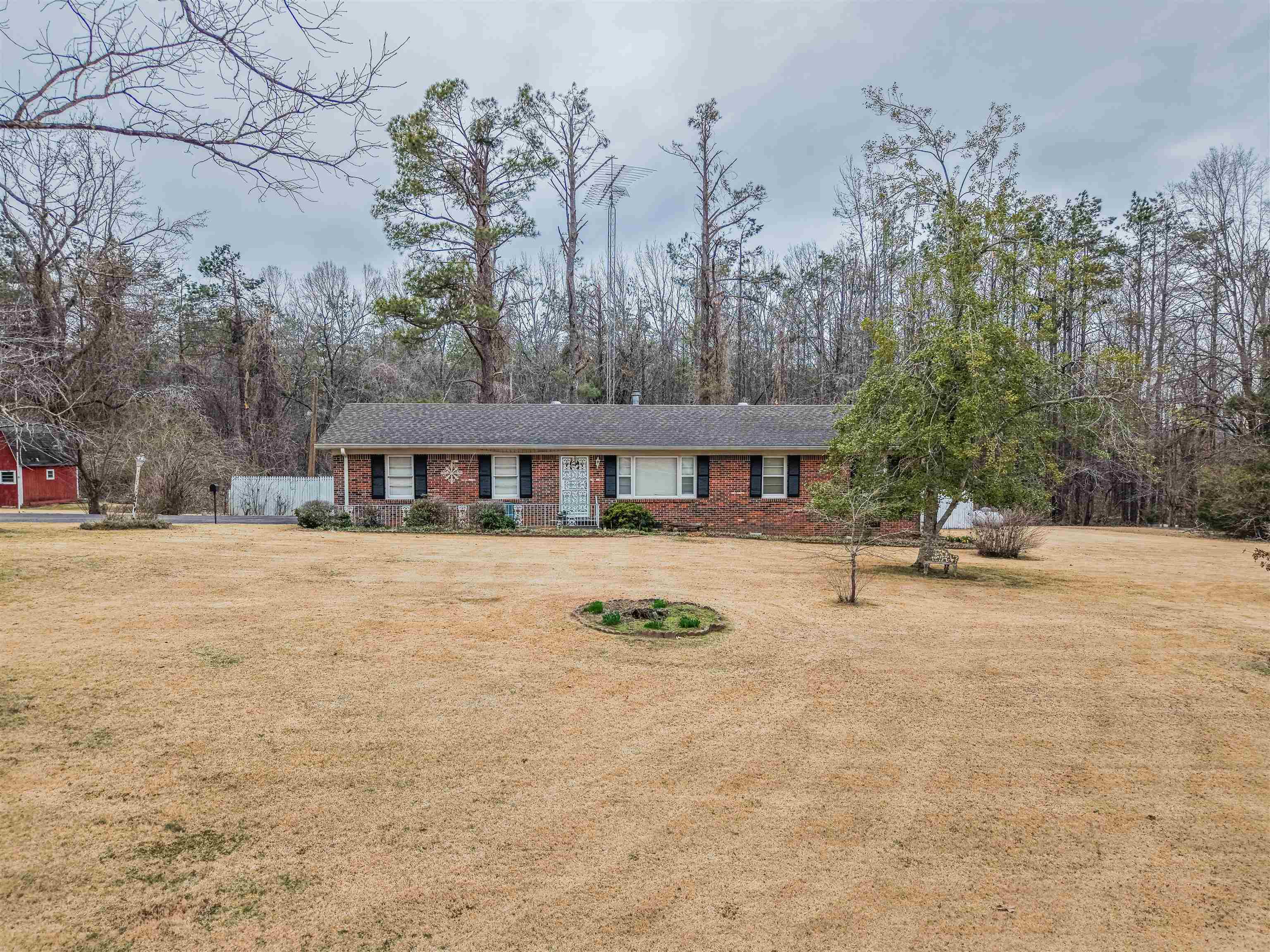 8113 S 22 Hwy Property Photo 11