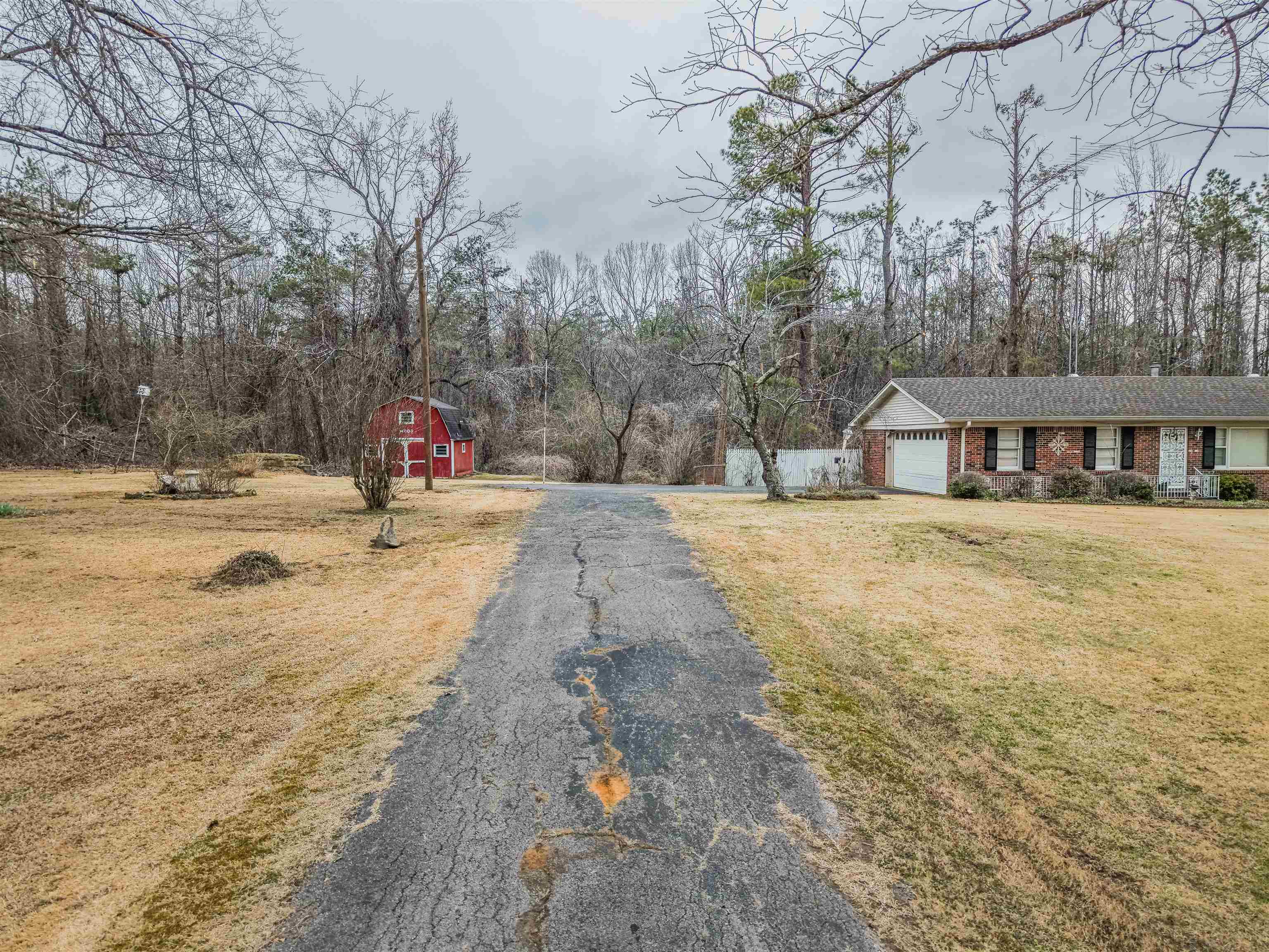 8113 S 22 Hwy Property Photo 12