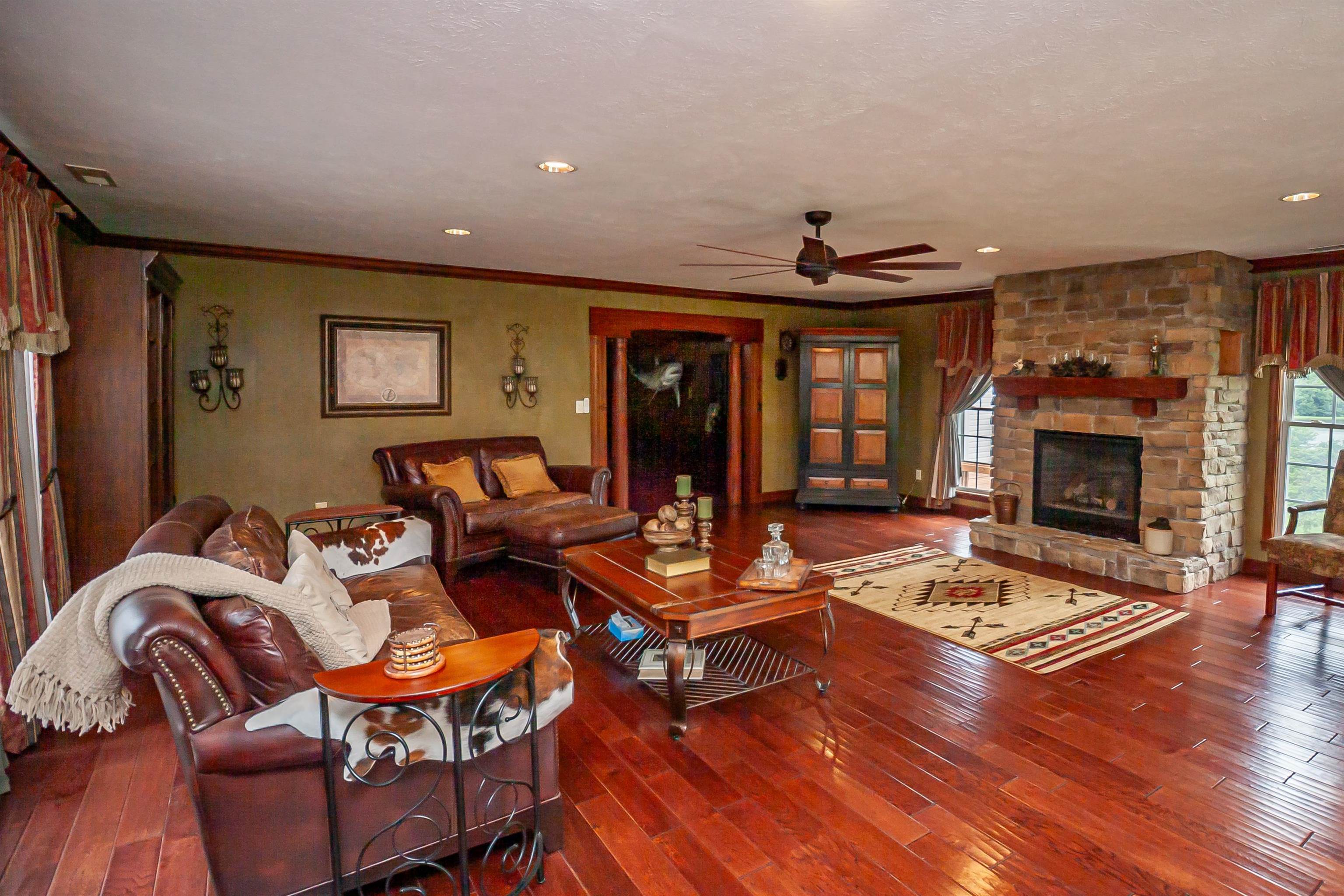 496 Litt Wilson Rd Property Photo 14