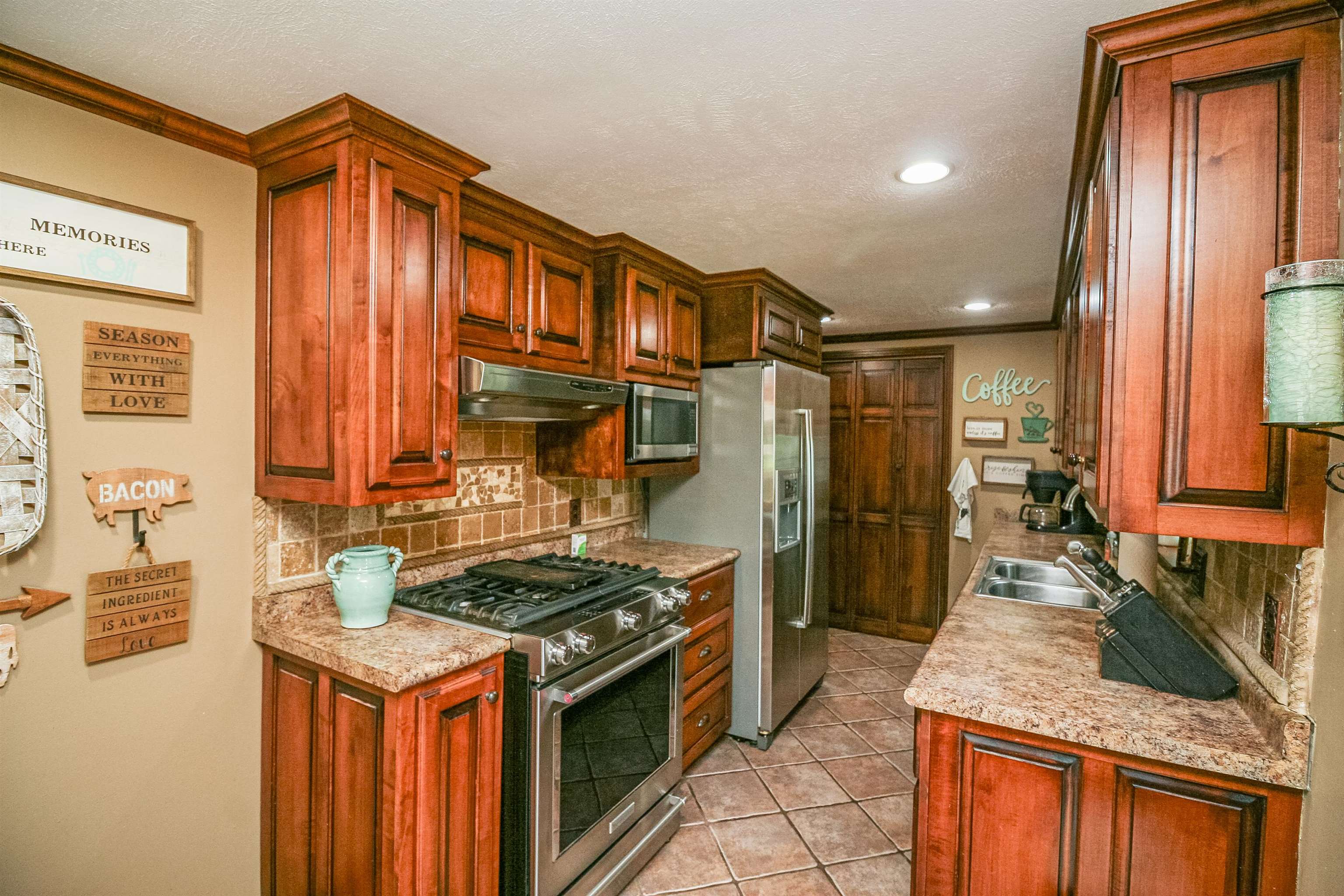 496 Litt Wilson Rd Property Photo 22