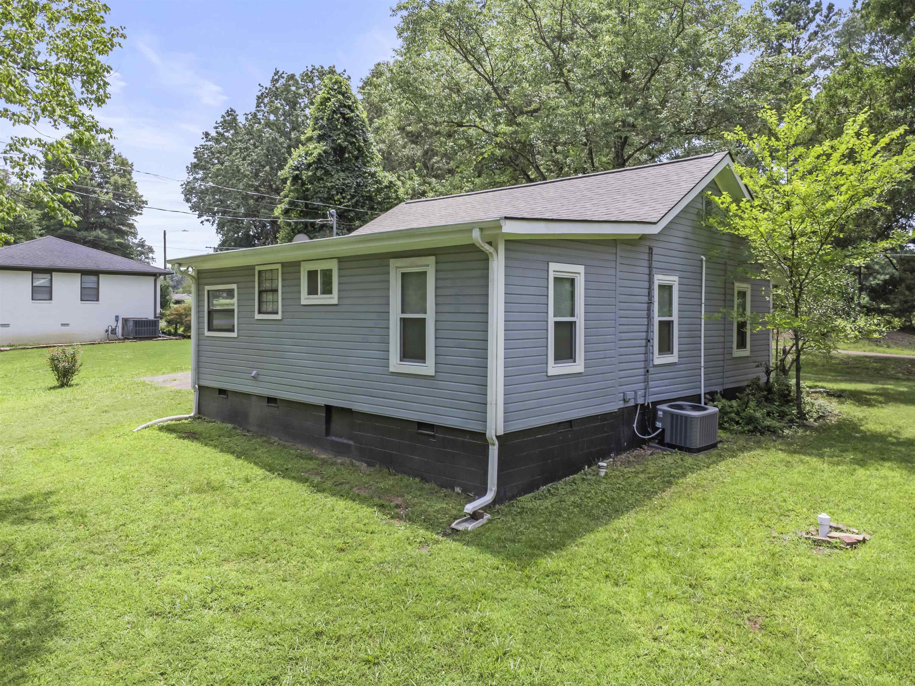 215 Jernigan Dr Property Photo 20