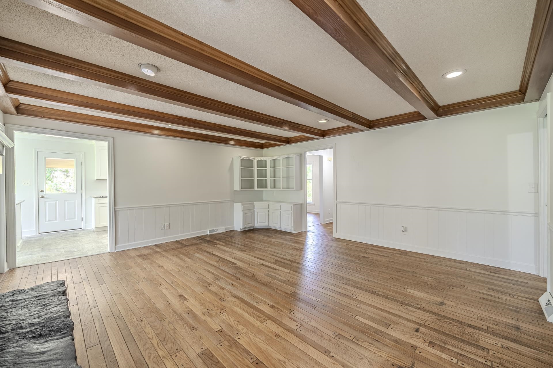 70 Holt St Property Photo 11