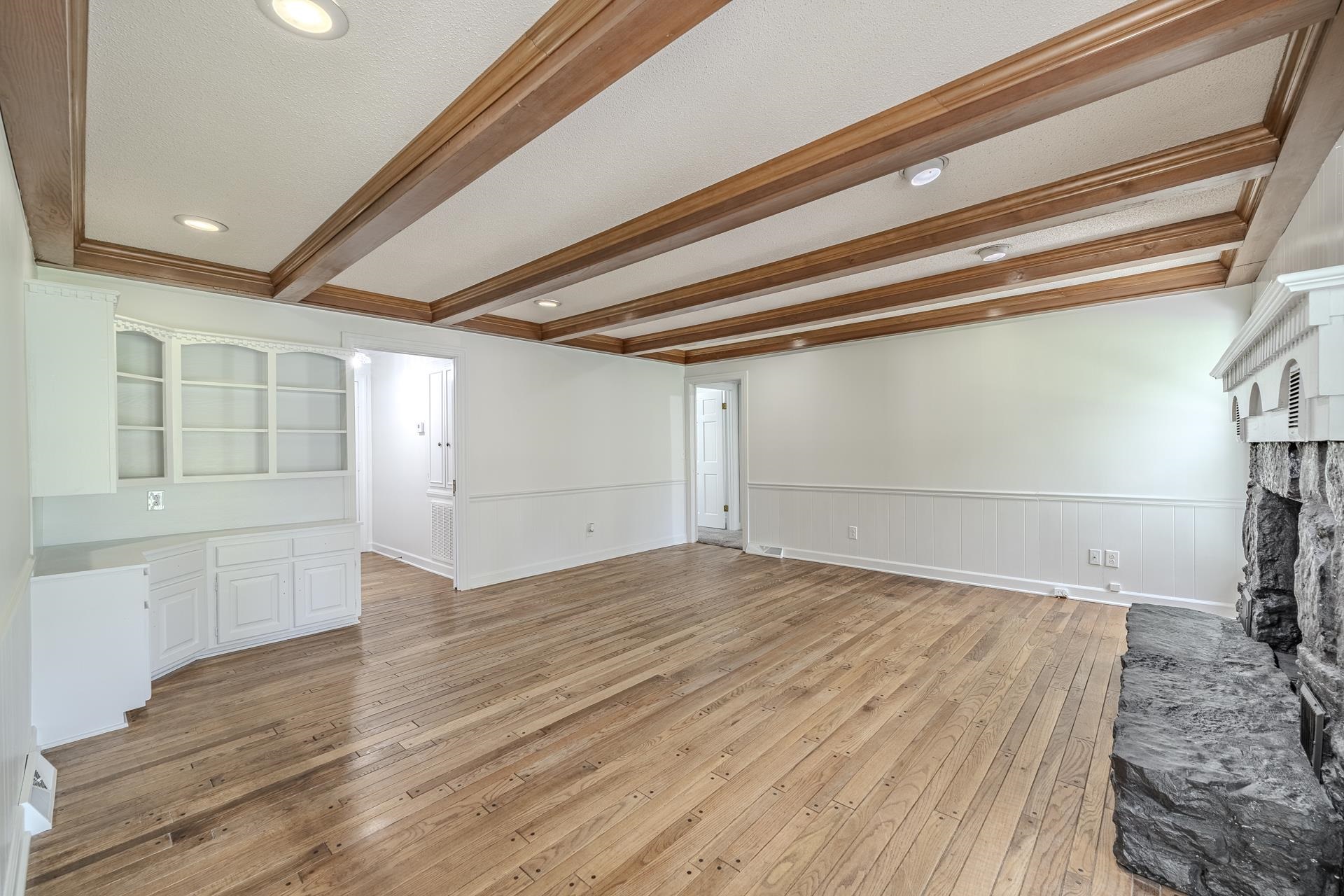 70 Holt St Property Photo 12