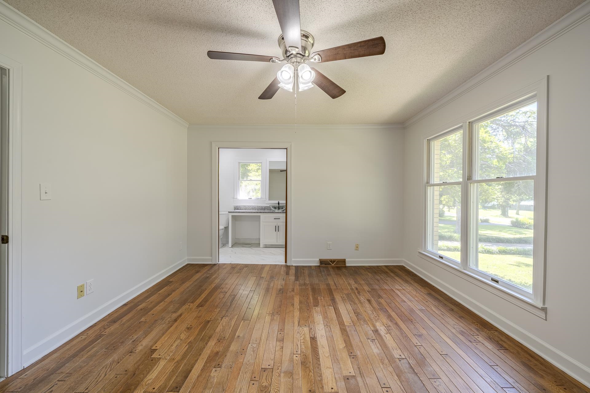70 Holt St Property Photo 21