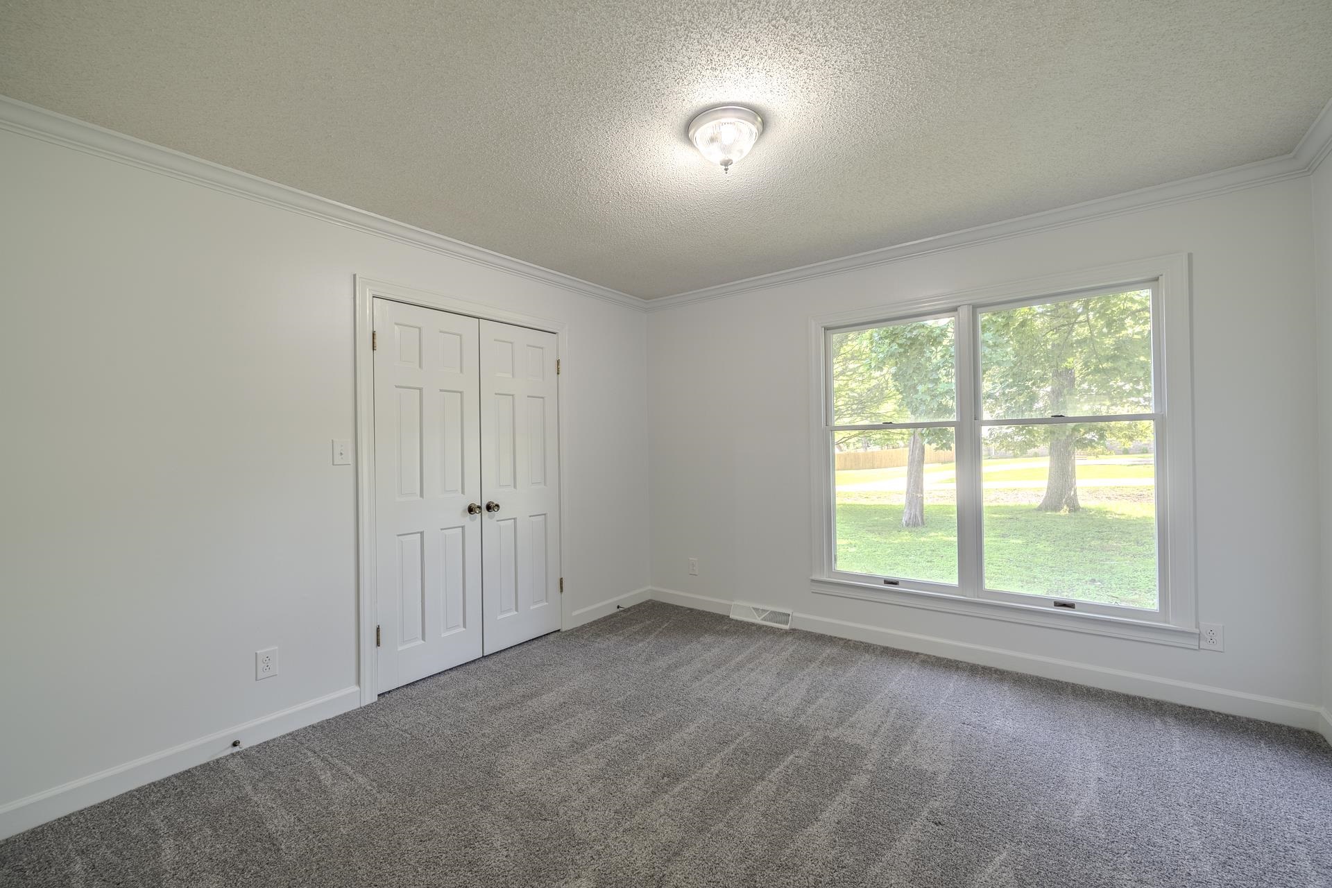 70 Holt St Property Photo 25