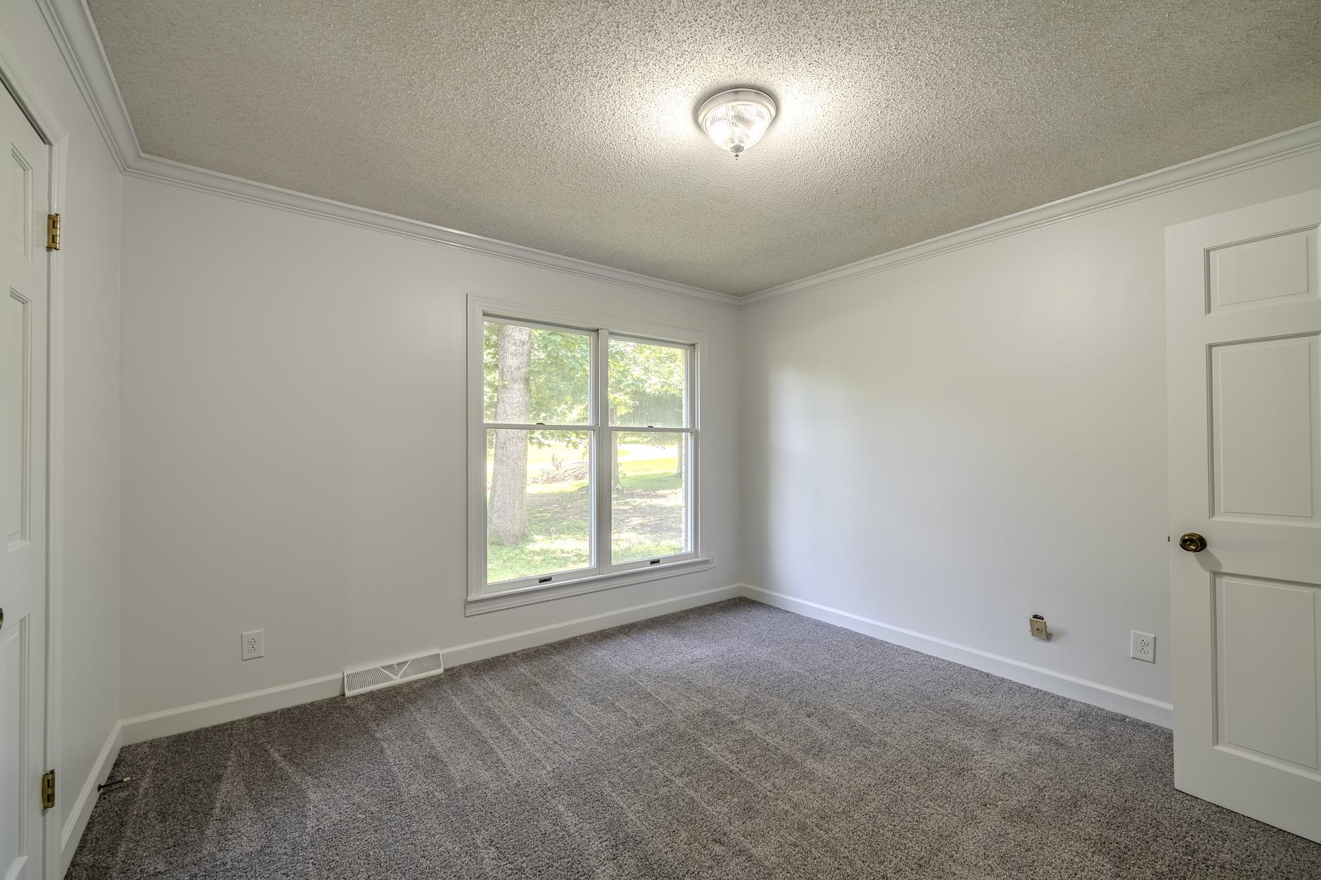 70 Holt St Property Photo 26