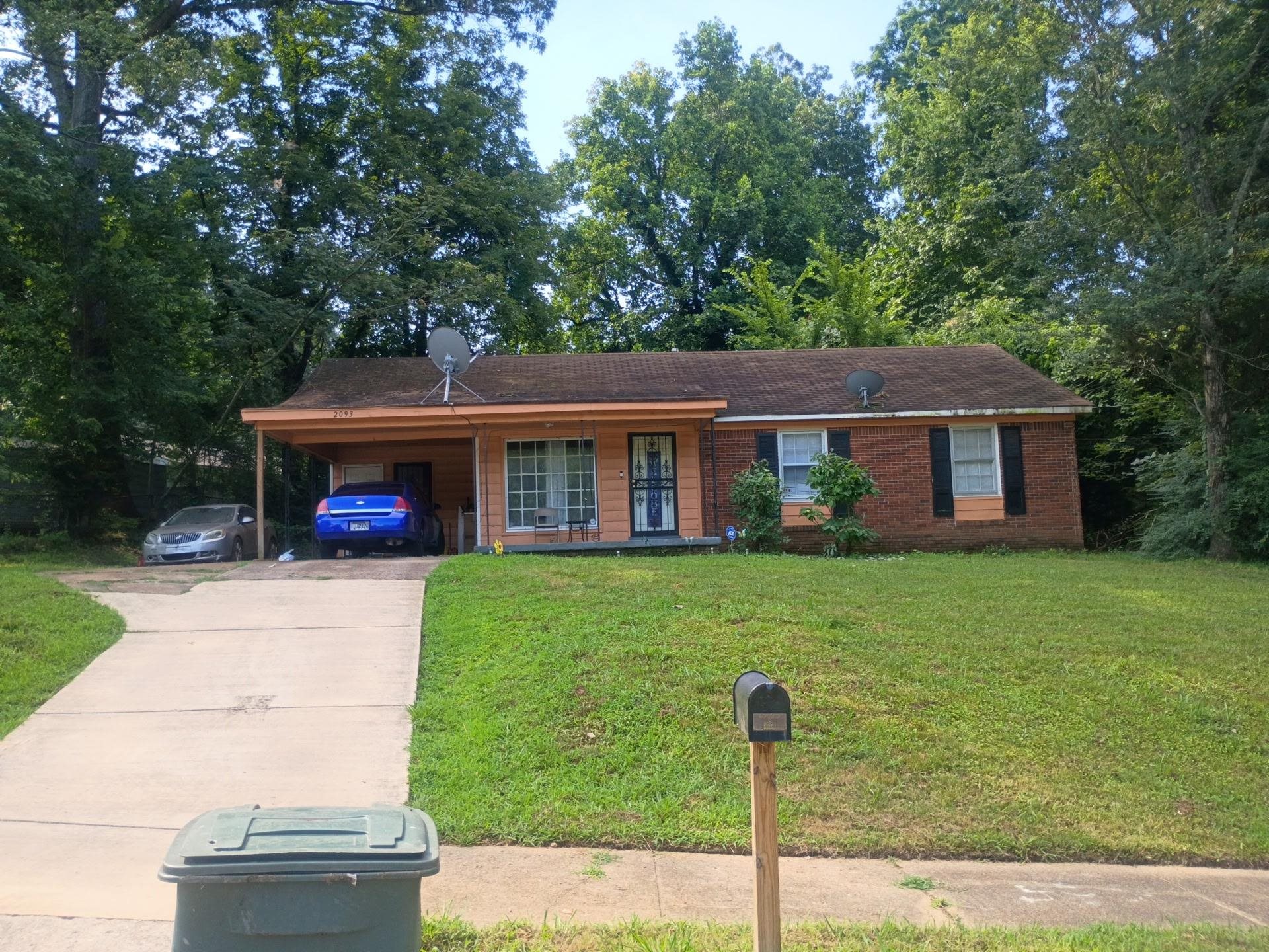 2093 Belover Dr Property Photo 1