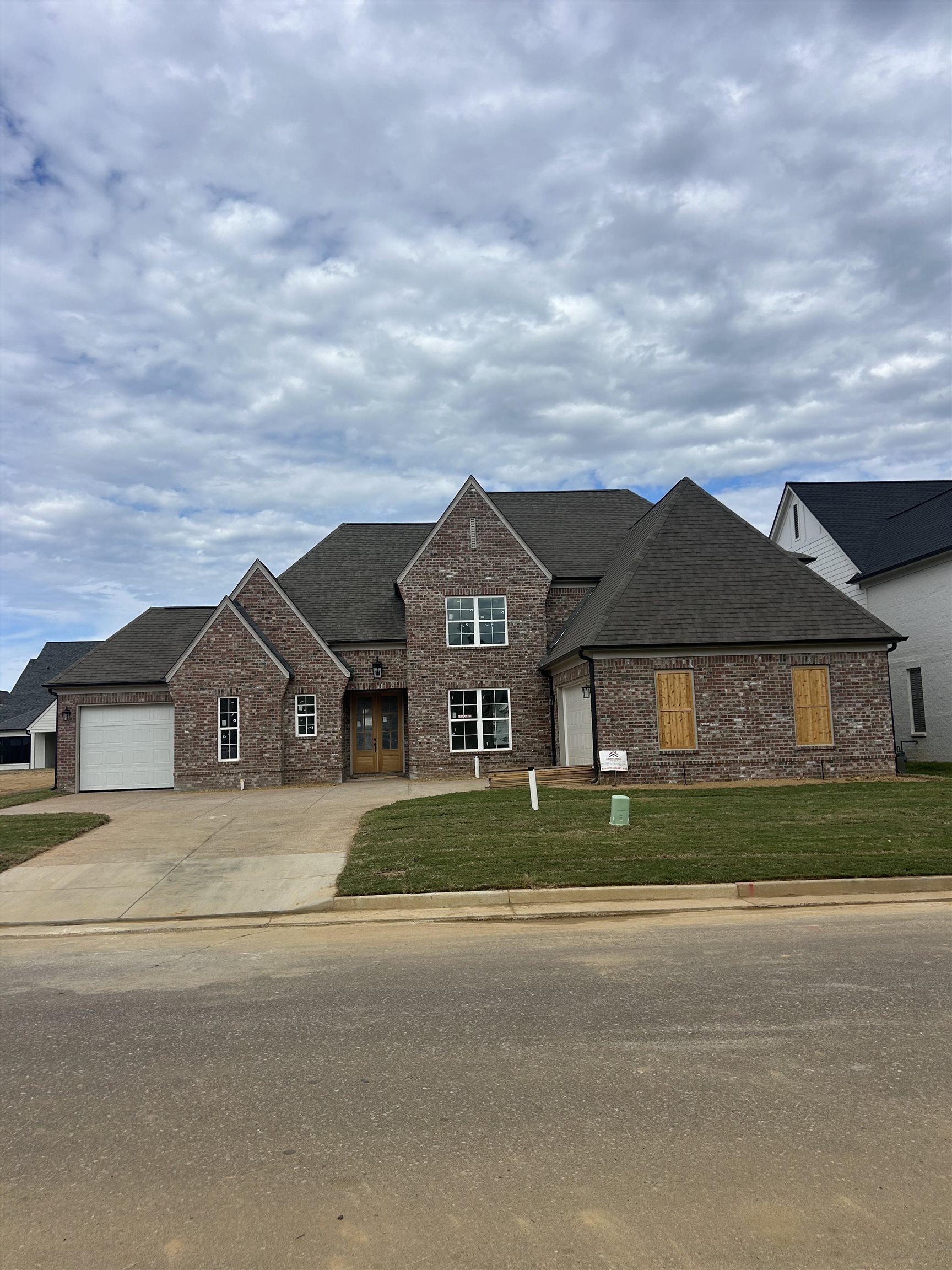 175 Piper Hollow Dr Property Photo 1