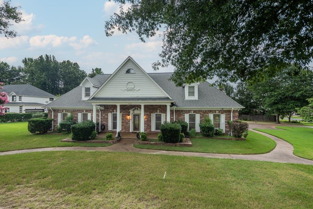 4128 PINE HILL CV N Property Photo 1