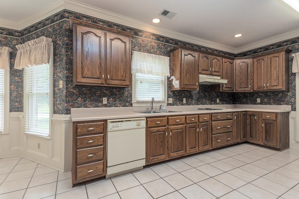 4128 Pine Hill Cv N Property Photo 17