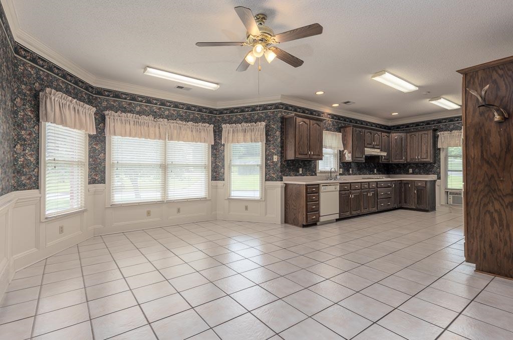4128 Pine Hill Cv N Property Photo 19