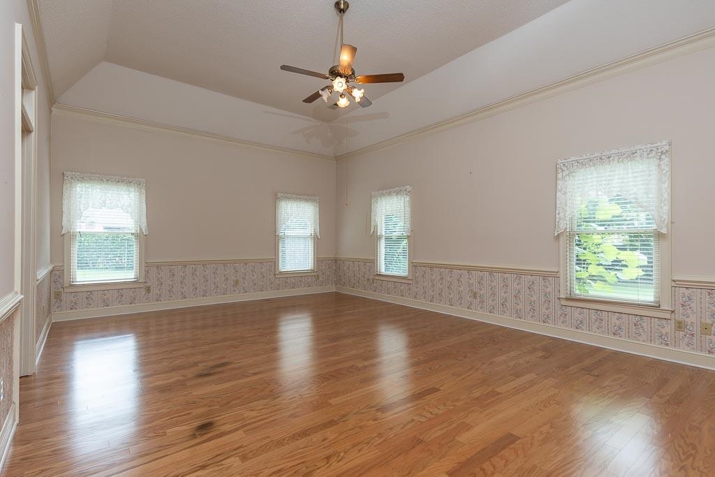 4128 Pine Hill Cv N Property Photo 20