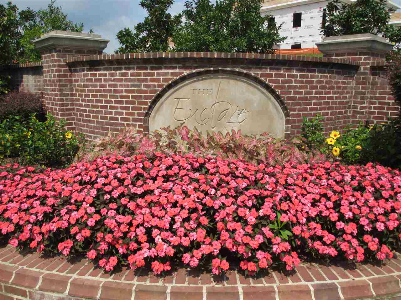 44 Lexington Manor Ln Property Photo 5