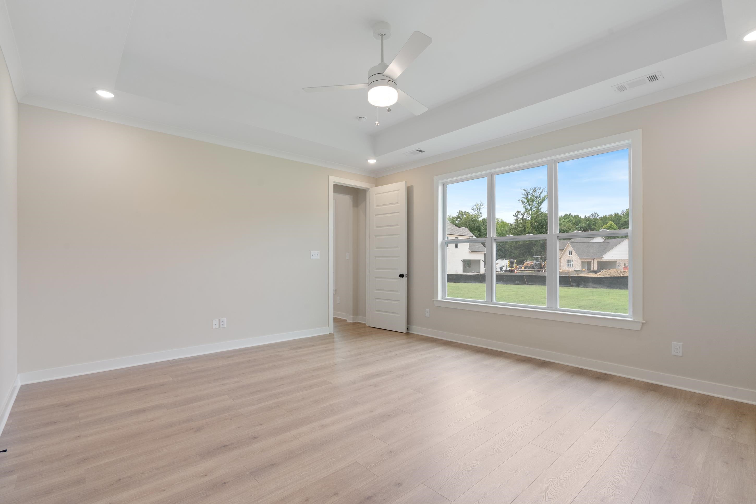 5027 Jon Oak Cv Property Photo 12