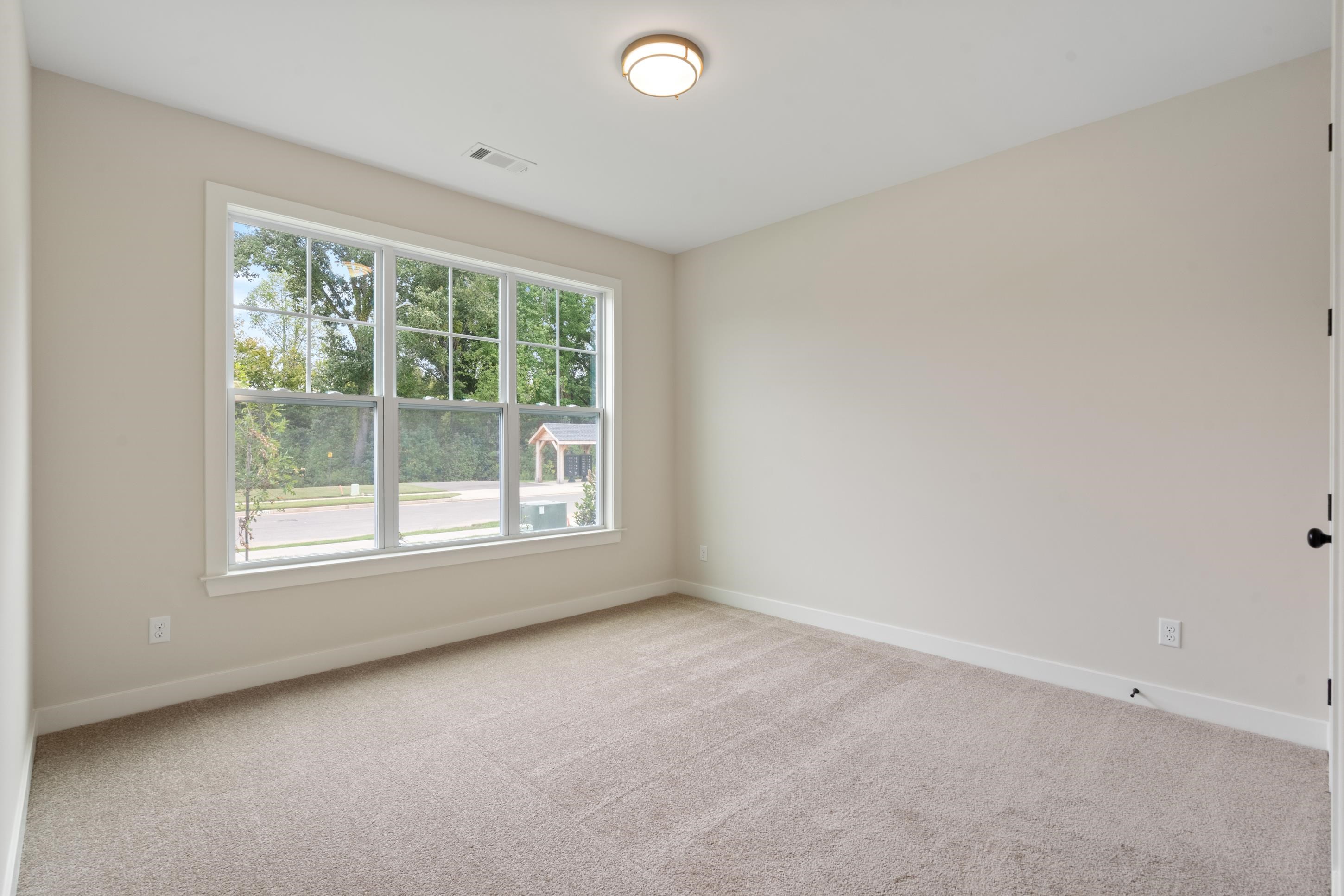 5027 Jon Oak Cv Property Photo 19