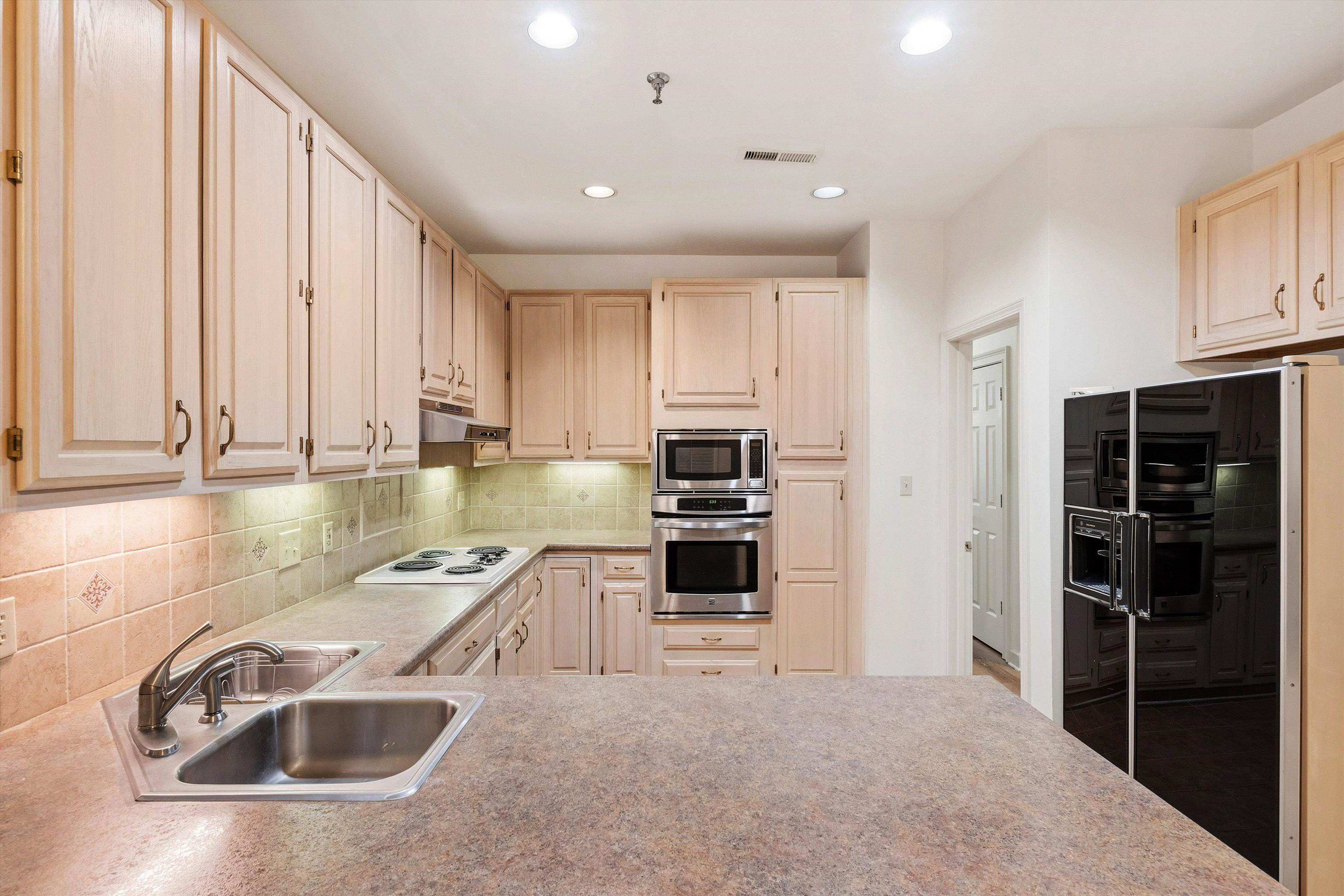 405 S Perkins Rd 430 Property Photo 15