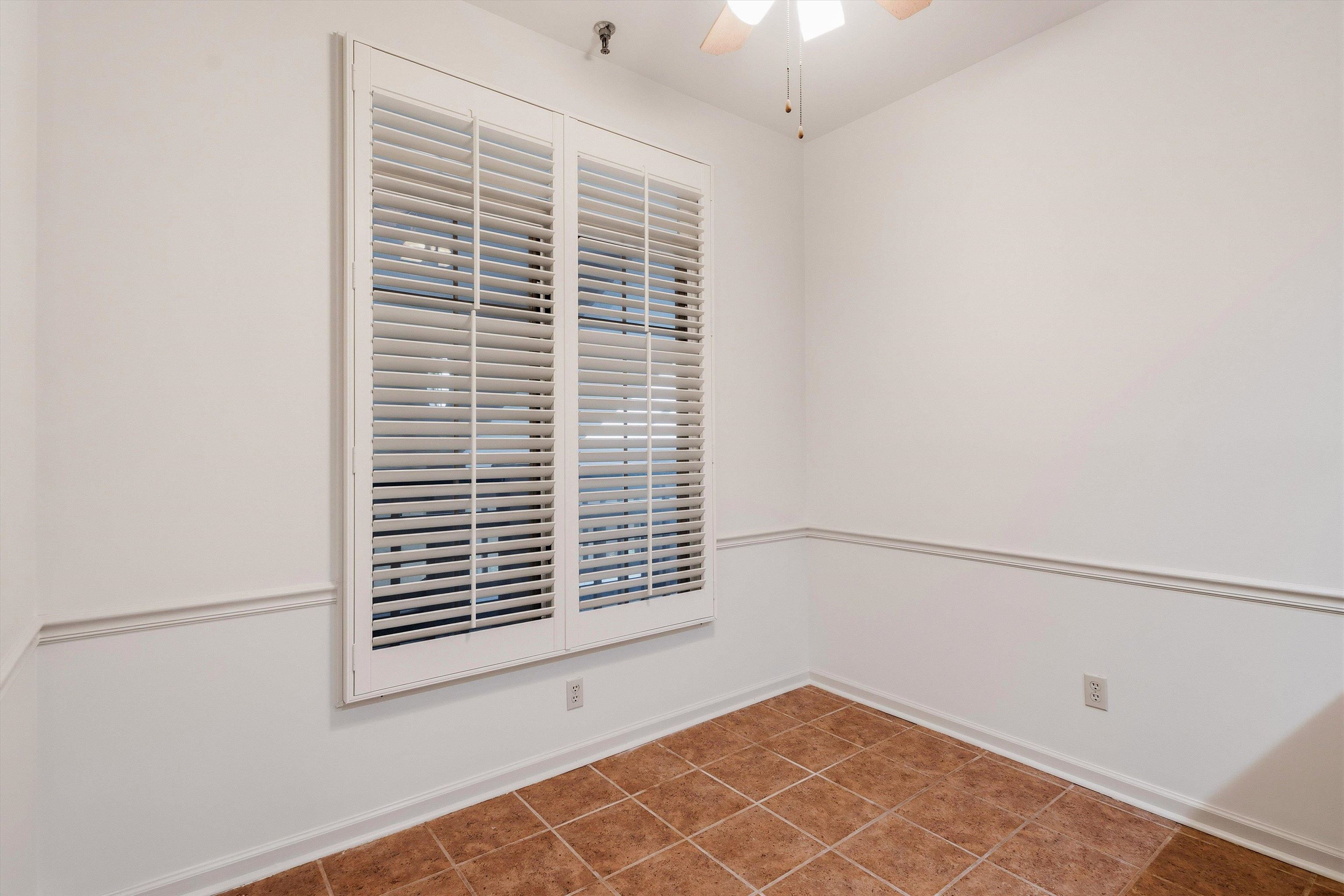 405 S Perkins Rd 430 Property Photo 22