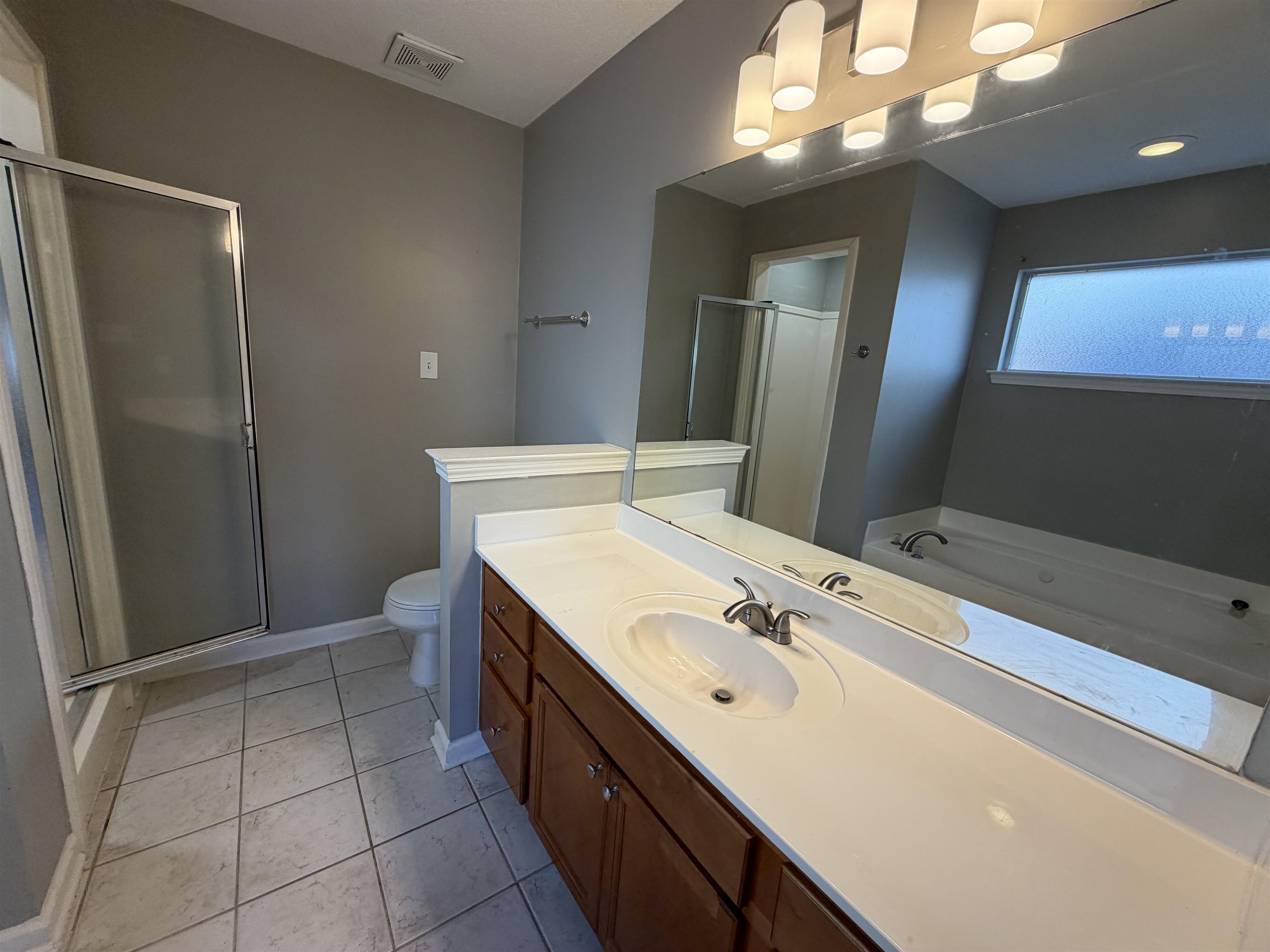10111 Cross Valley Dr Property Photo 9