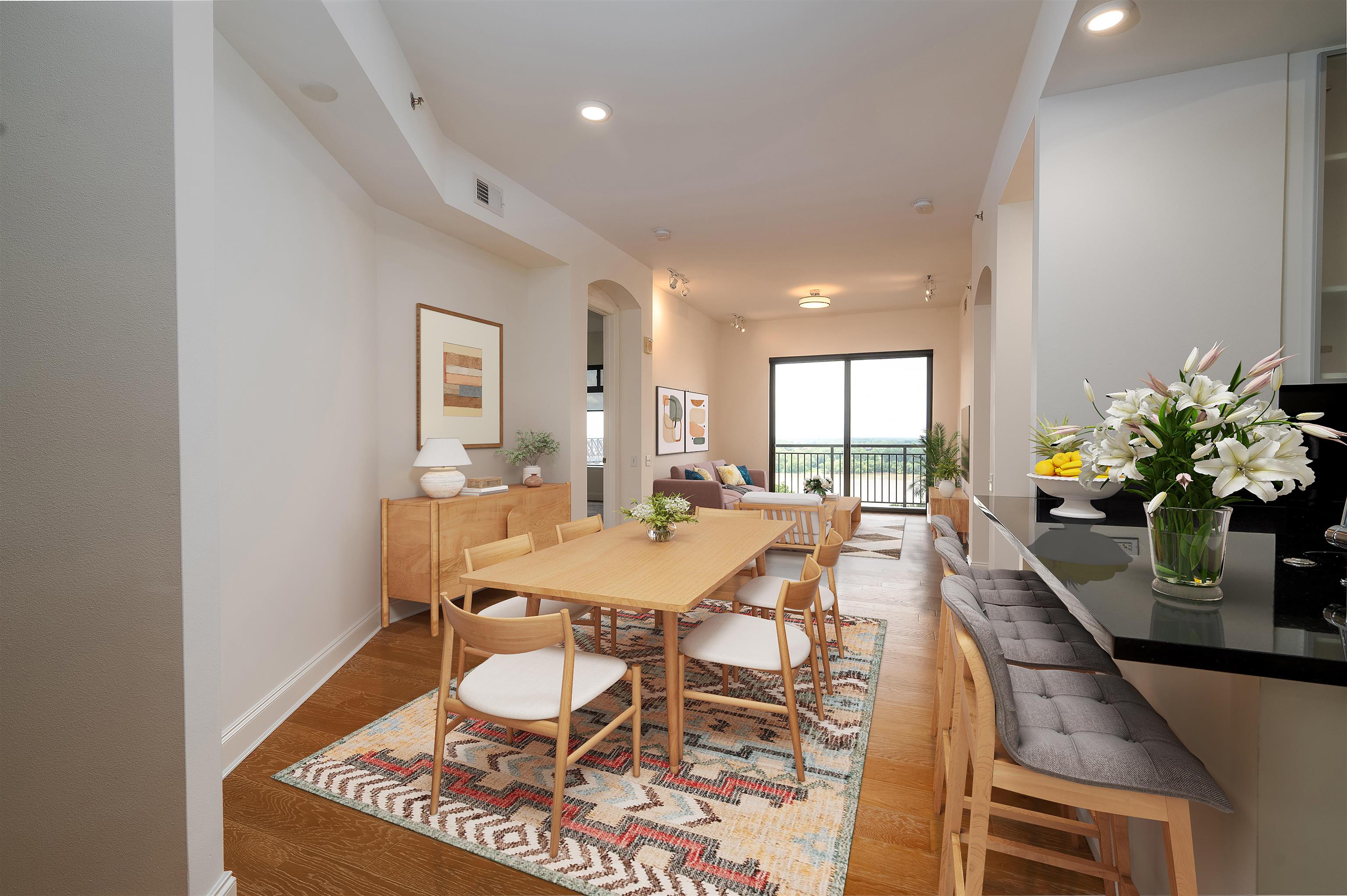717 S RIVERSIDE DR 1108 Property Photo 1