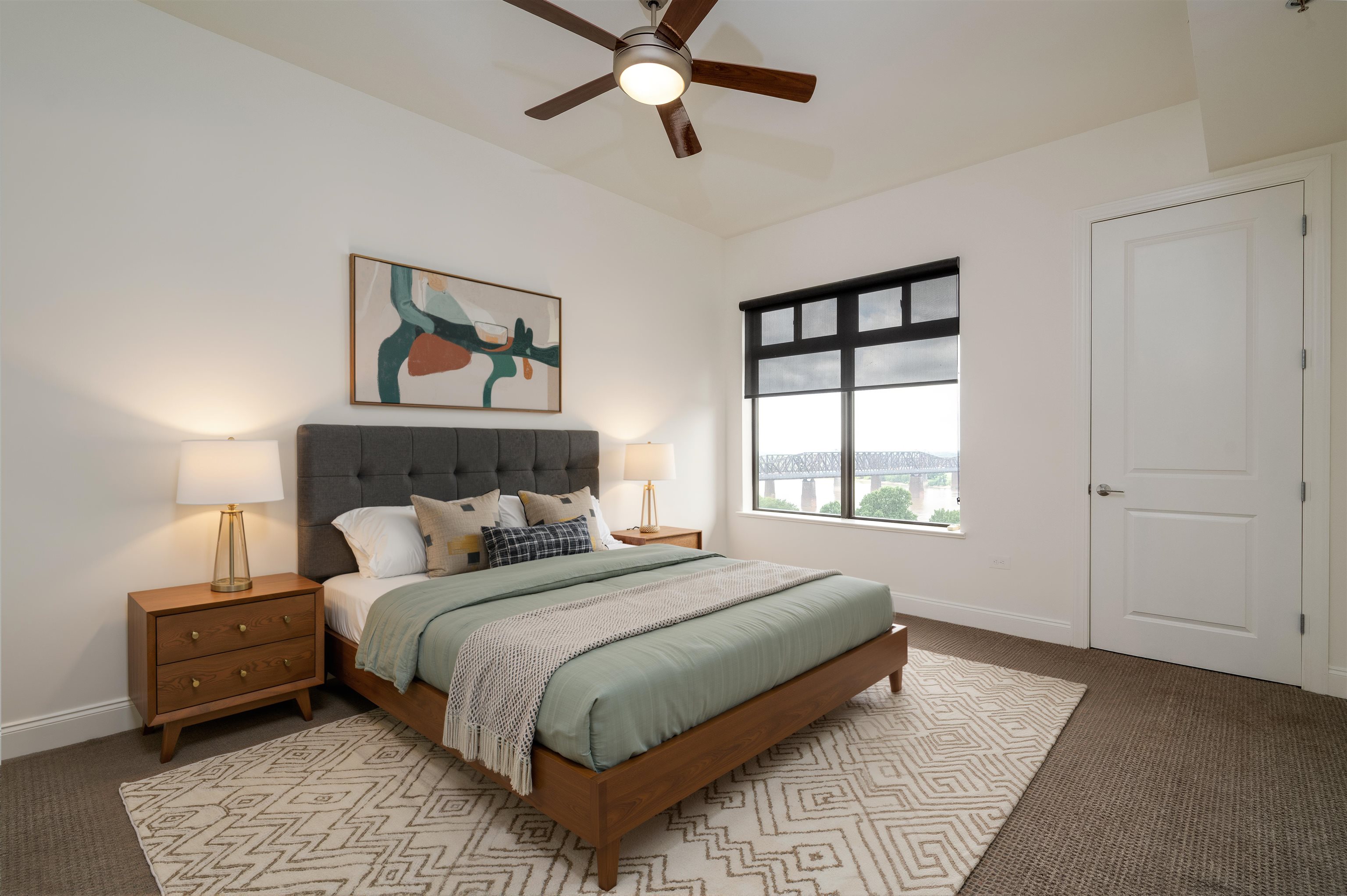 717 S Riverside Dr 1108 Property Photo 15