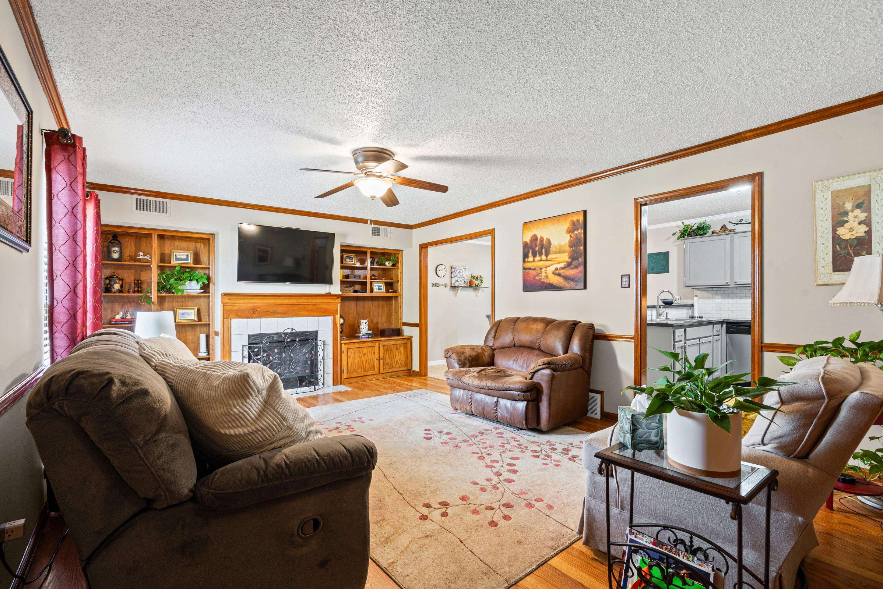 3536 Harvest Ln Property Photo 6