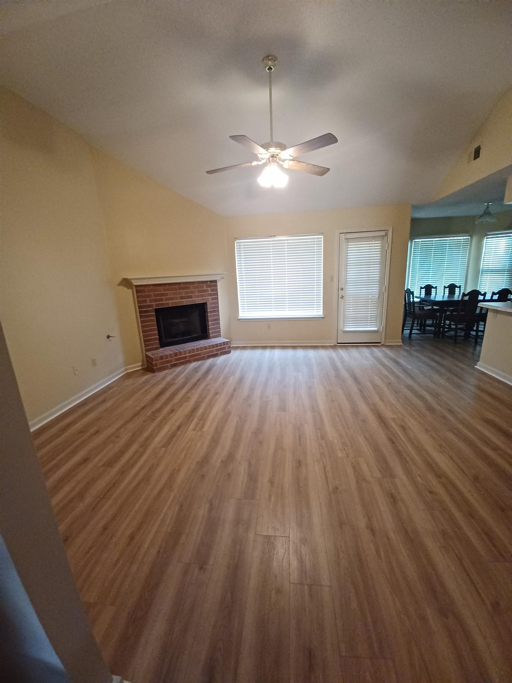 9592 Chi Chi Ln Property Photo 6