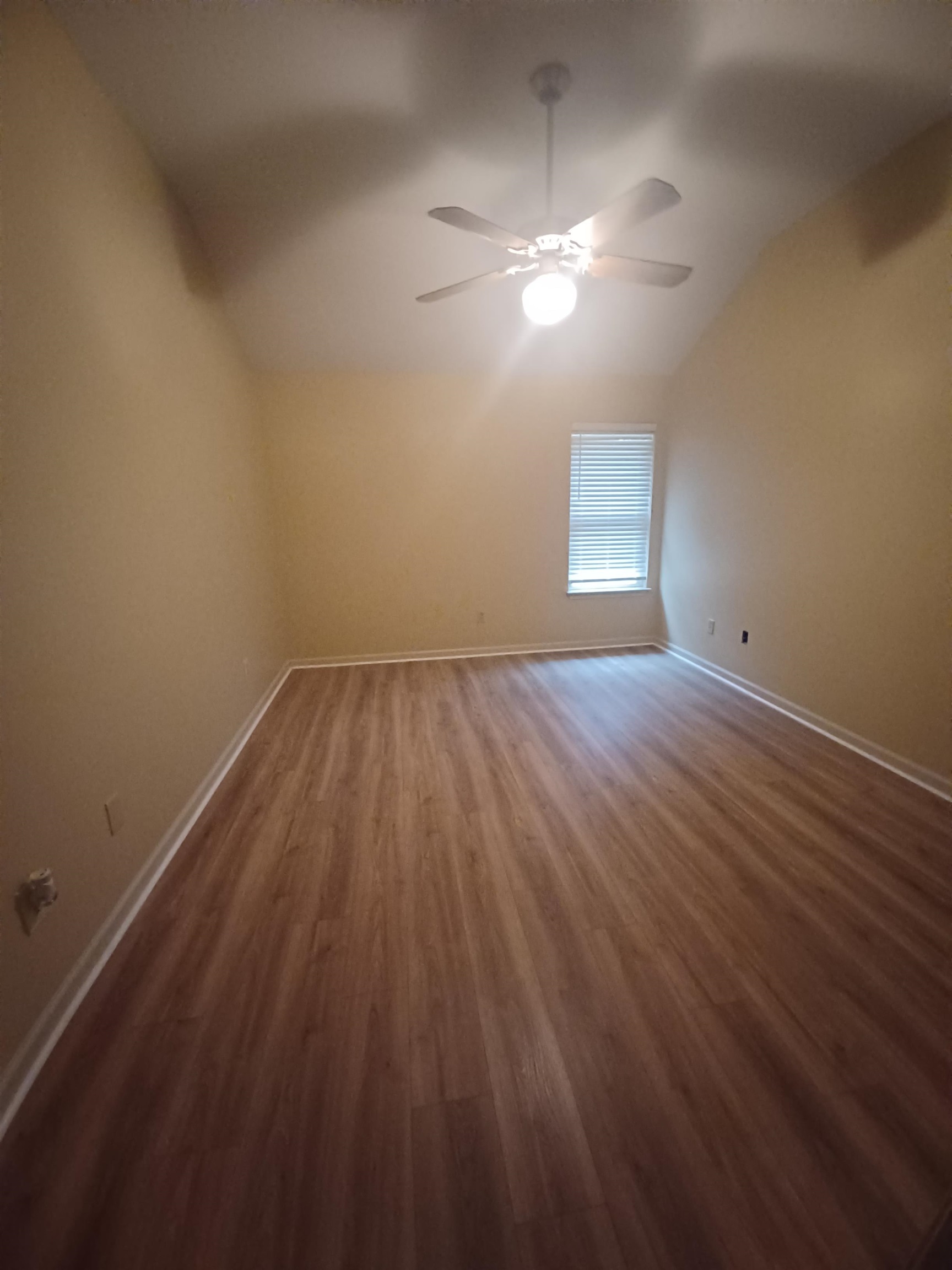 9592 Chi Chi Ln Property Photo 15