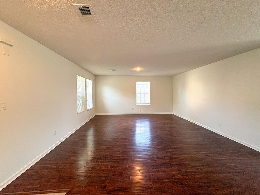 9967 Chariden Dr Property Photo 3