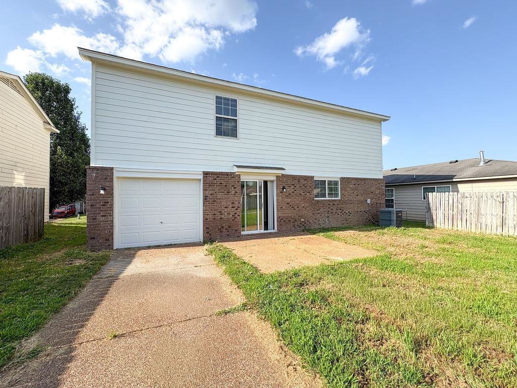 9967 Chariden Dr Property Photo 24
