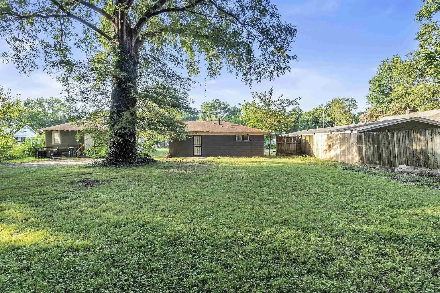 3451 Tutwiler Ave Property Photo 9