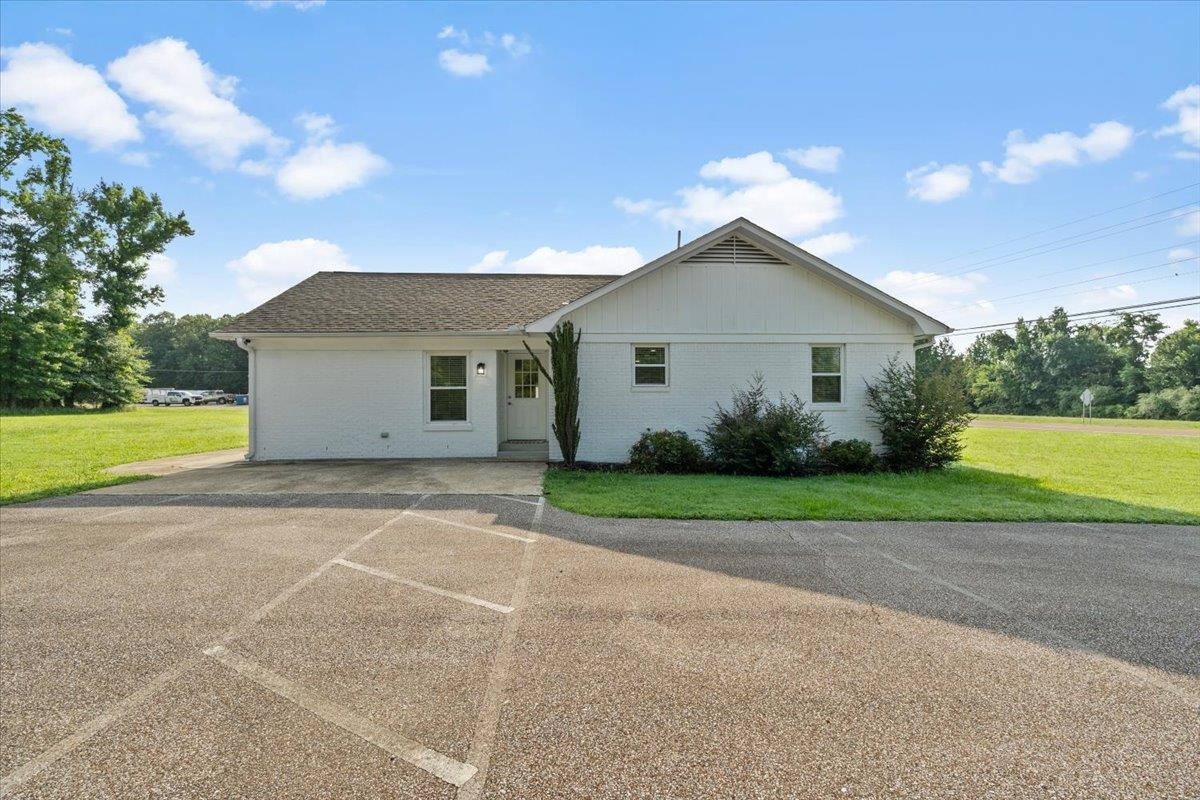 2855 Hwy 64 Hwy Property Photo 3