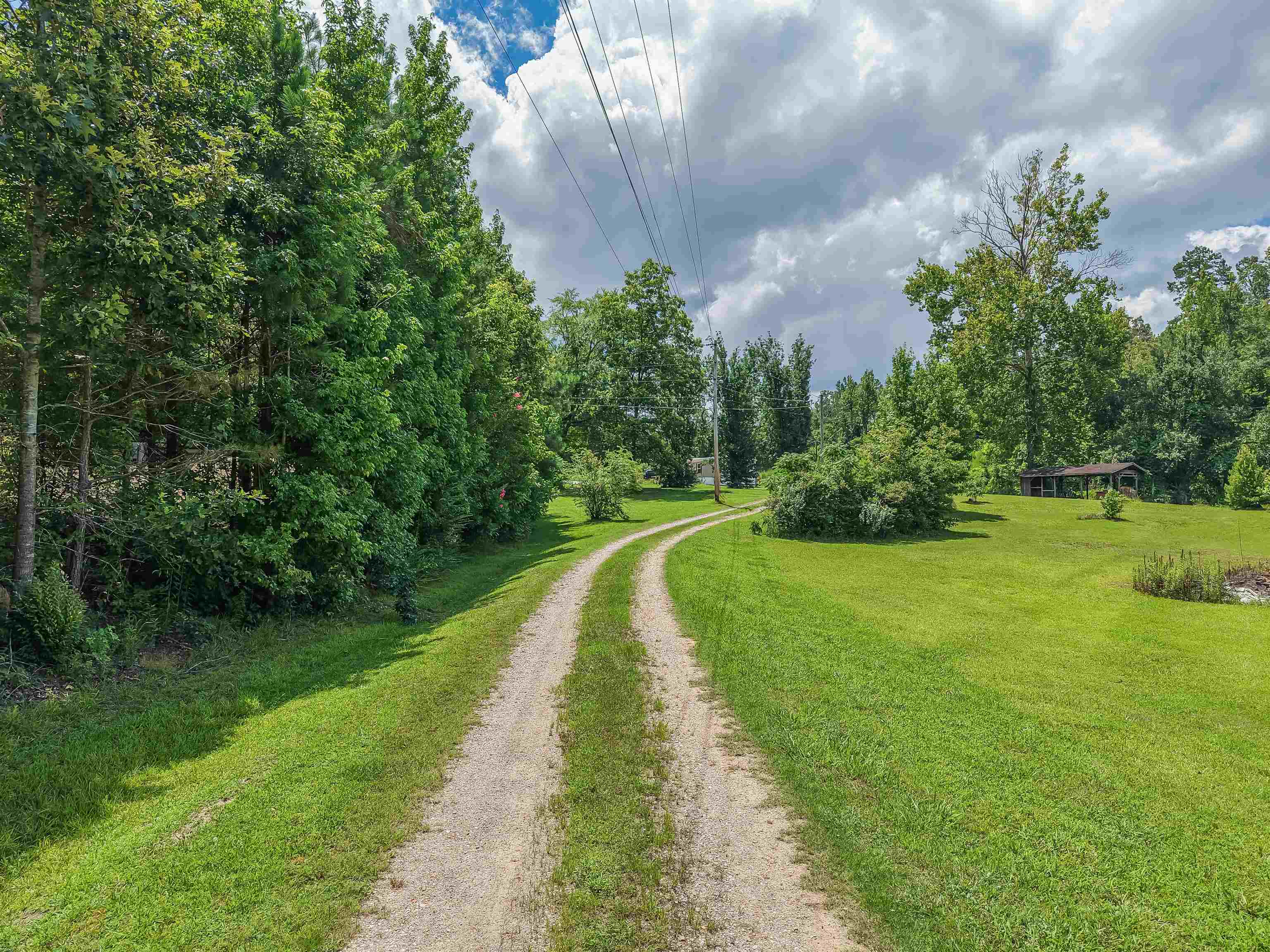 2380 Dunaway Rd Property Photo 6