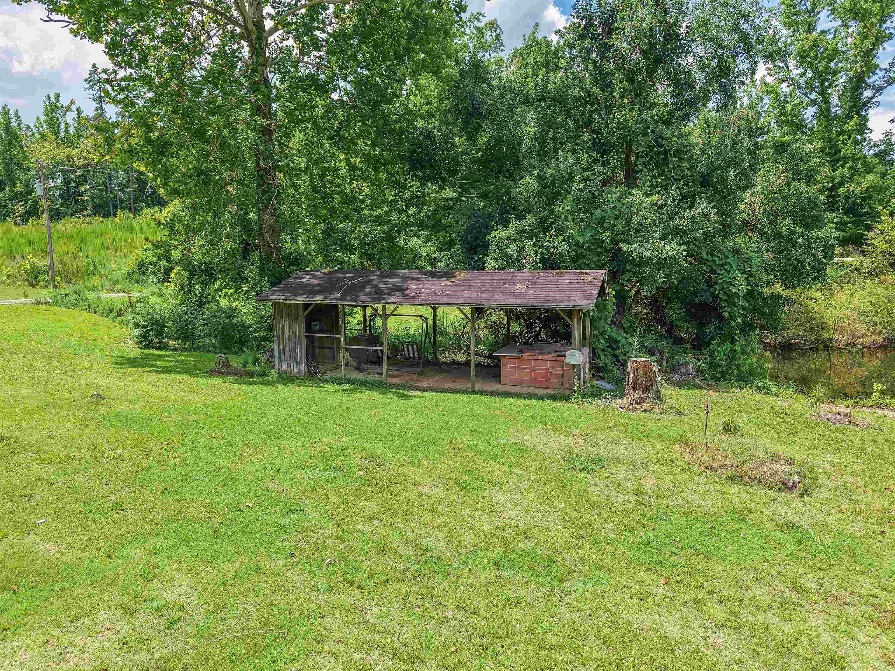 2380 Dunaway Rd Property Photo 8