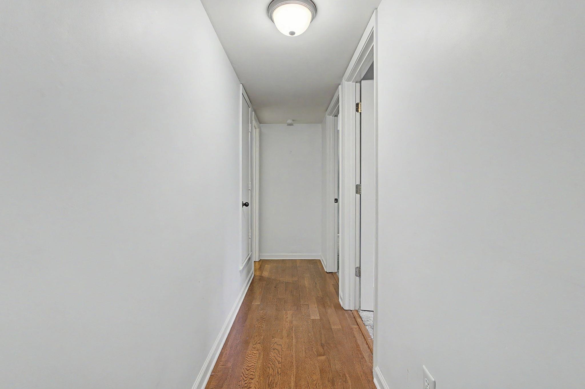 210 S Mclean Blvd 8 Property Photo 21