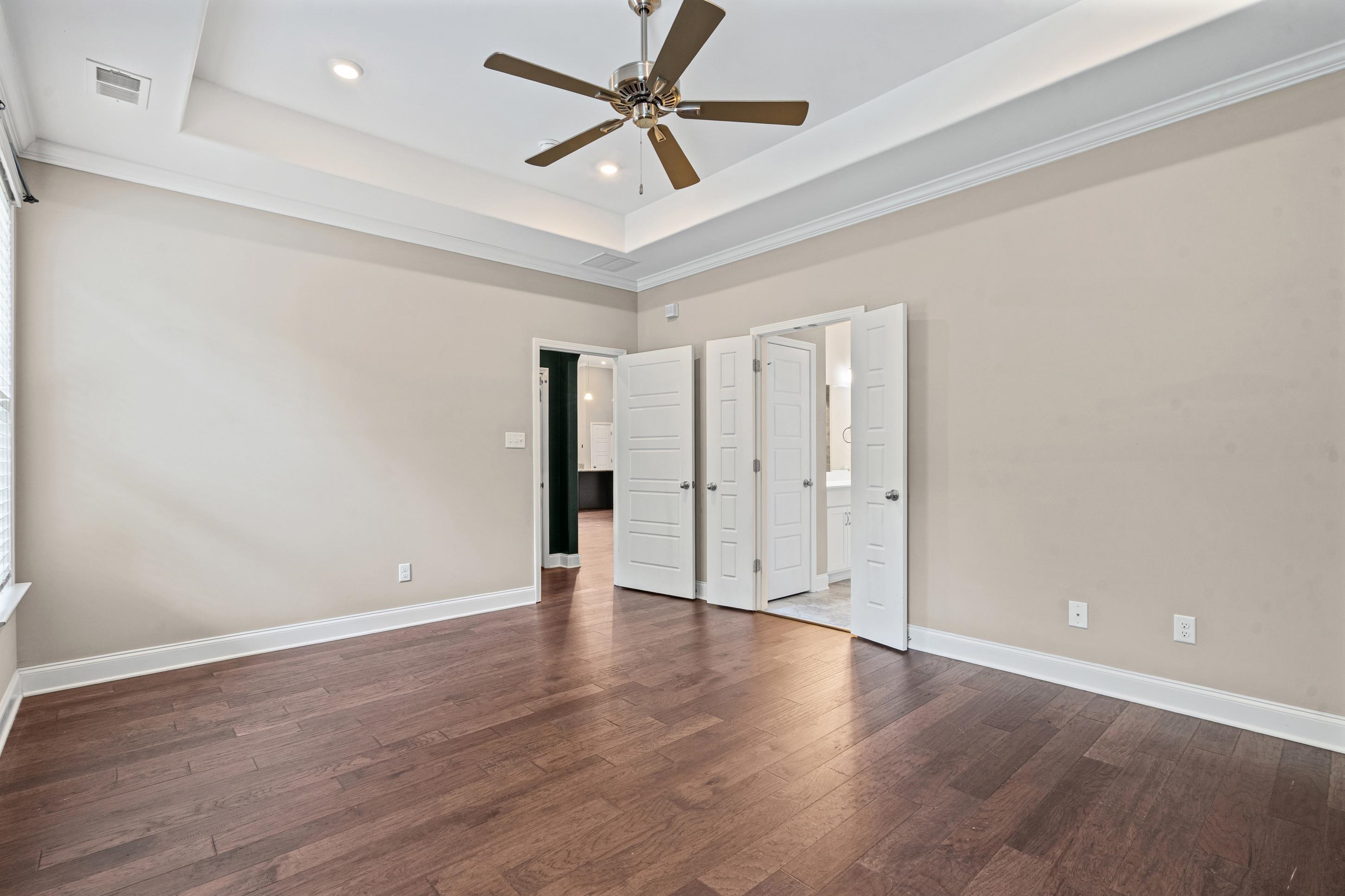 8457 Butterfly View Ln Property Photo 14