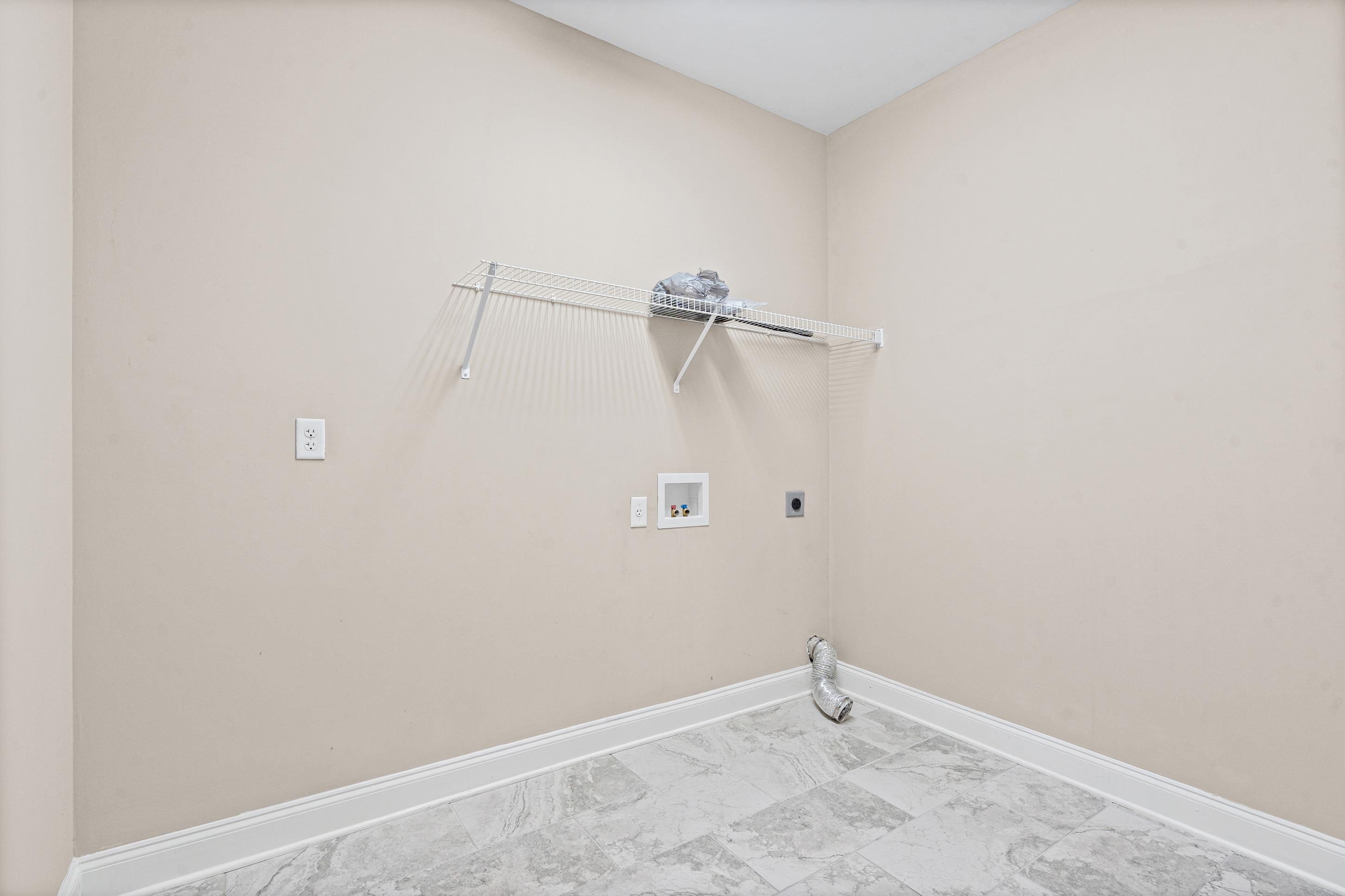 8457 Butterfly View Ln Property Photo 25