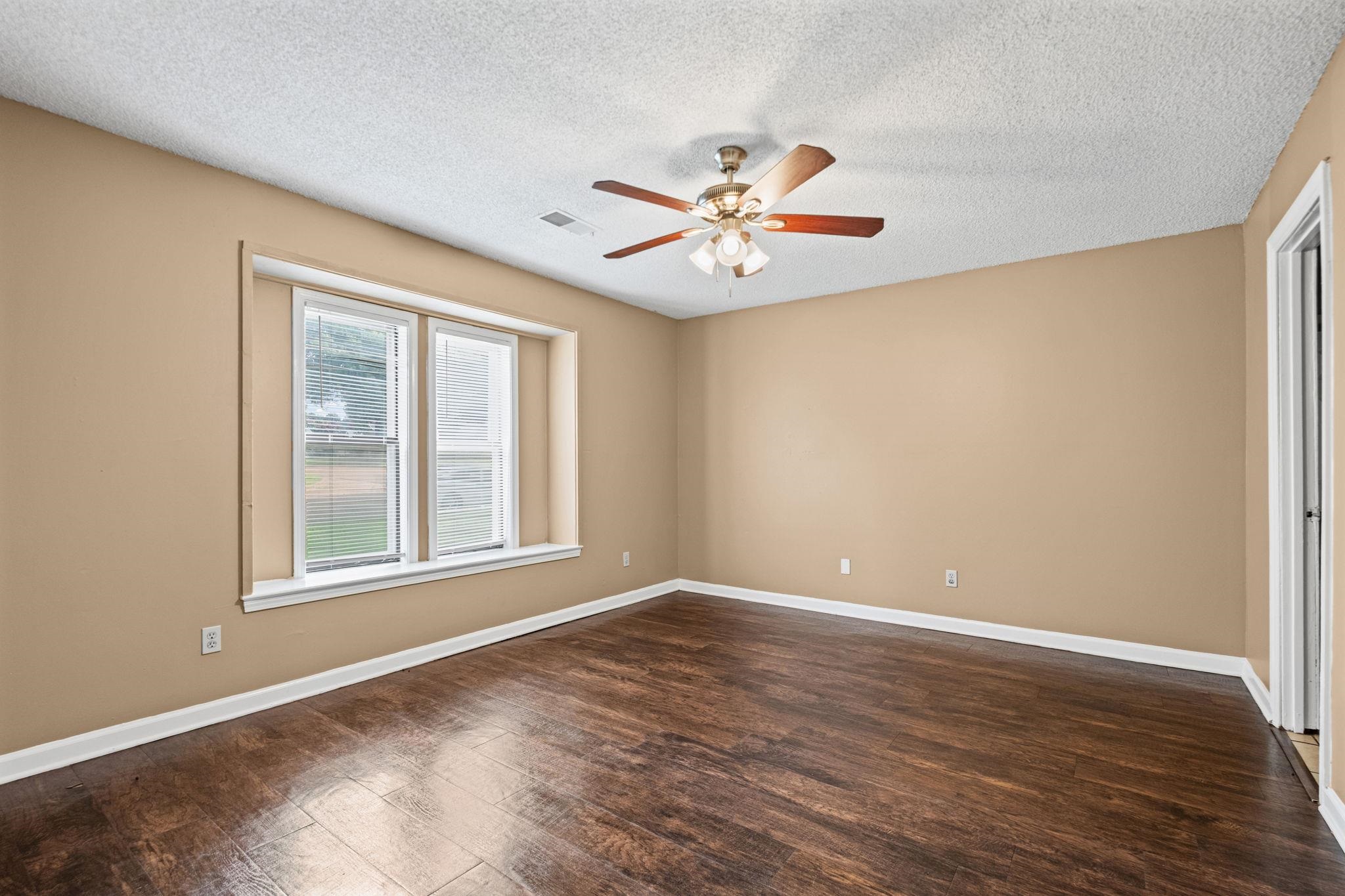 8141 Misty Meadows Ln Property Photo 12