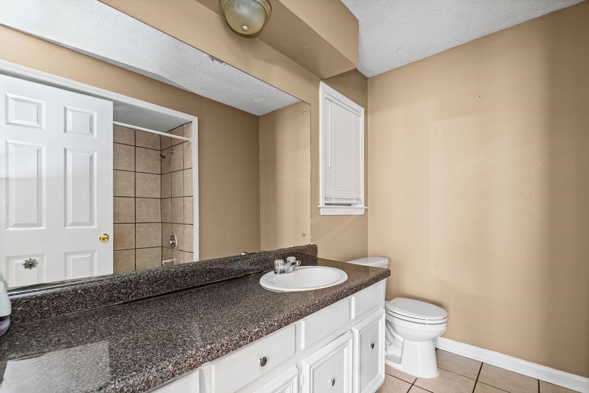 8141 Misty Meadows Ln Property Photo 14