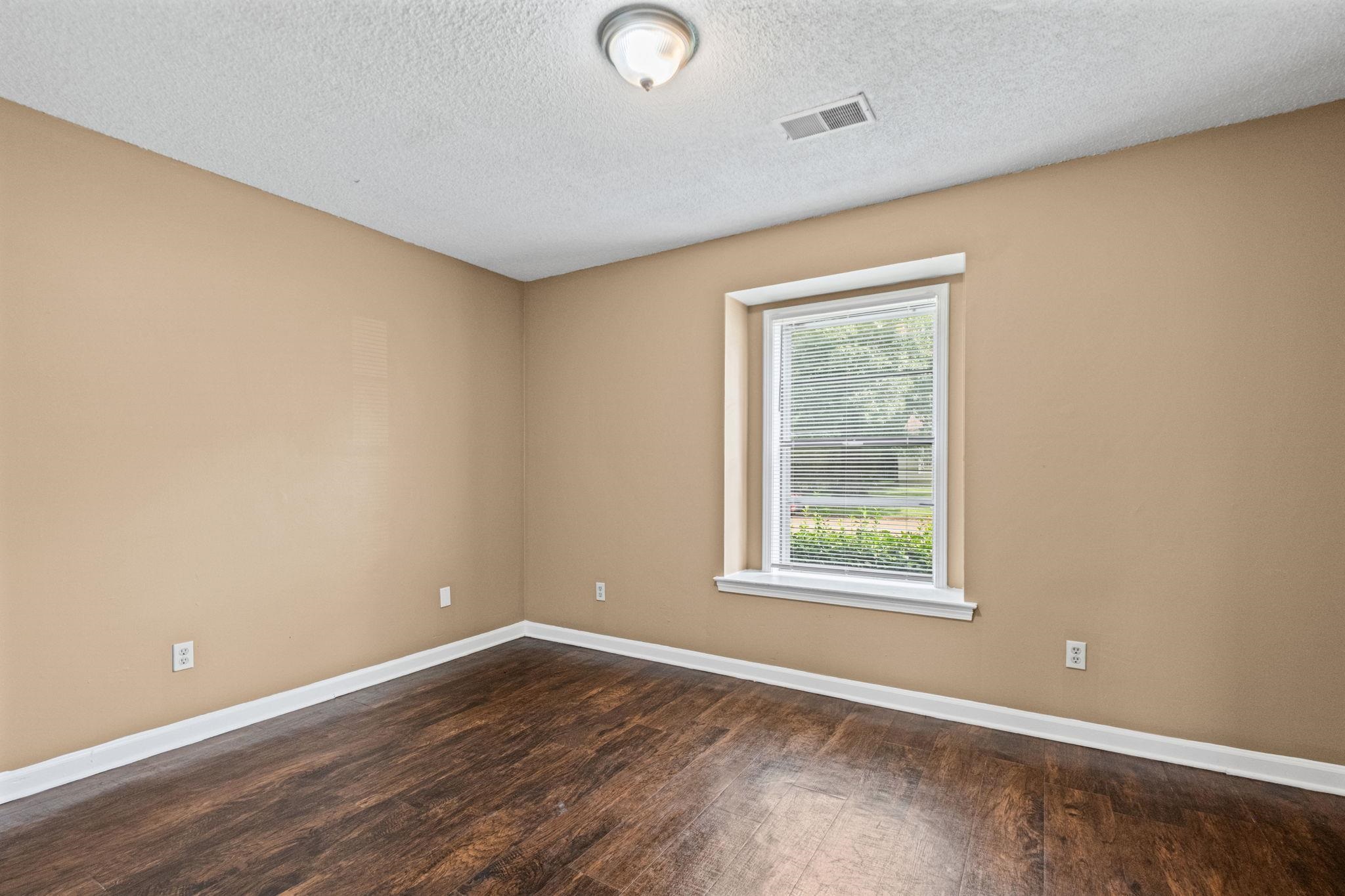 8141 Misty Meadows Ln Property Photo 16