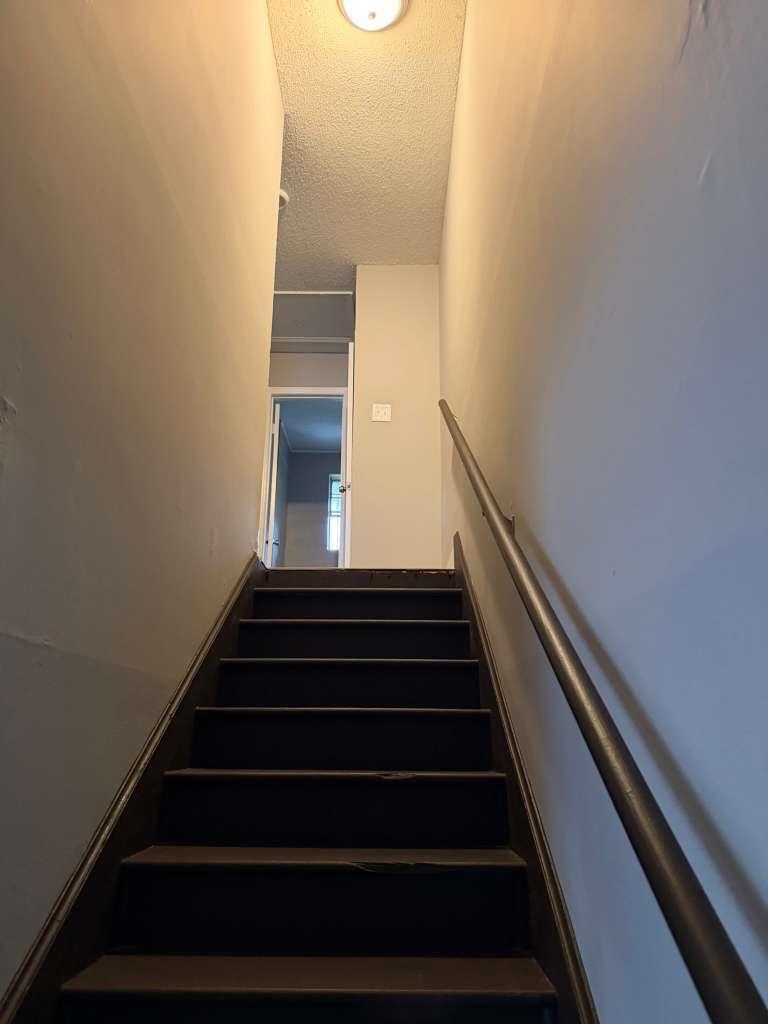 1008 University St Property Photo 2