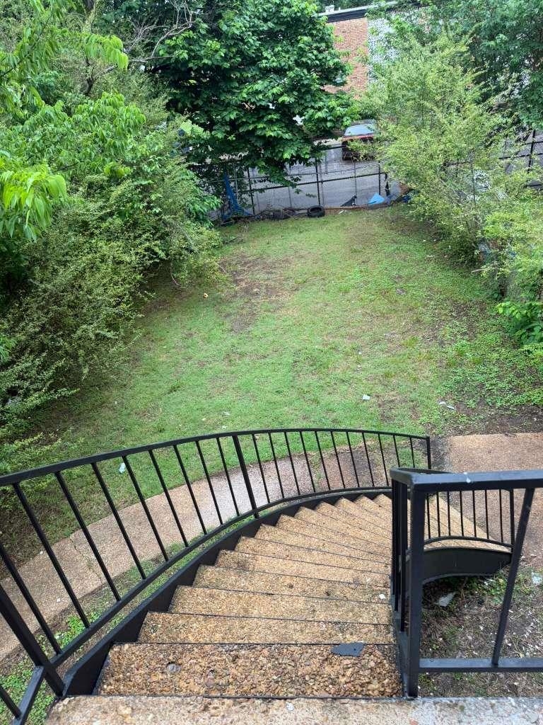 1008 University St Property Photo 13