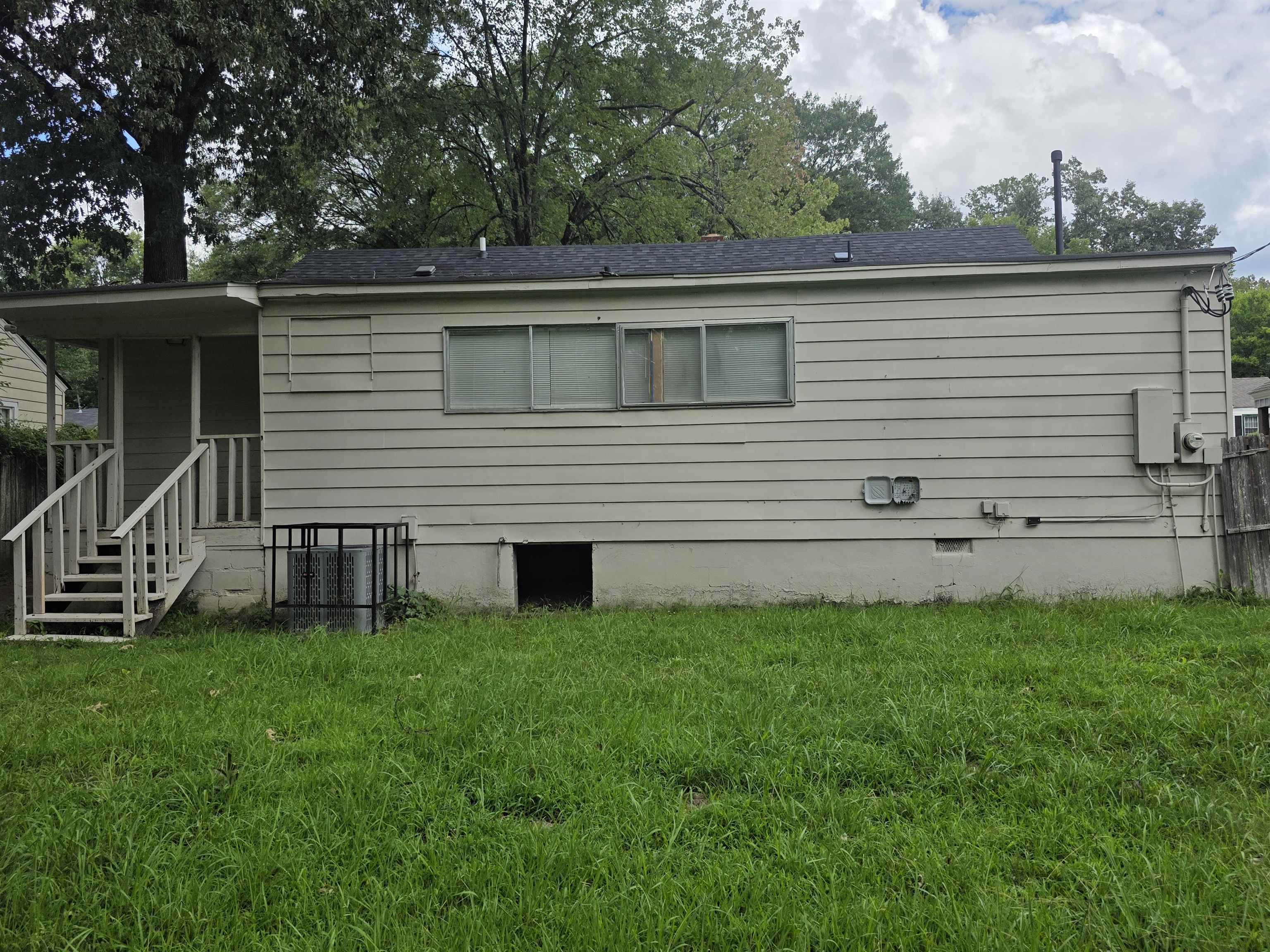3487 Heckle Ave Property Photo 2