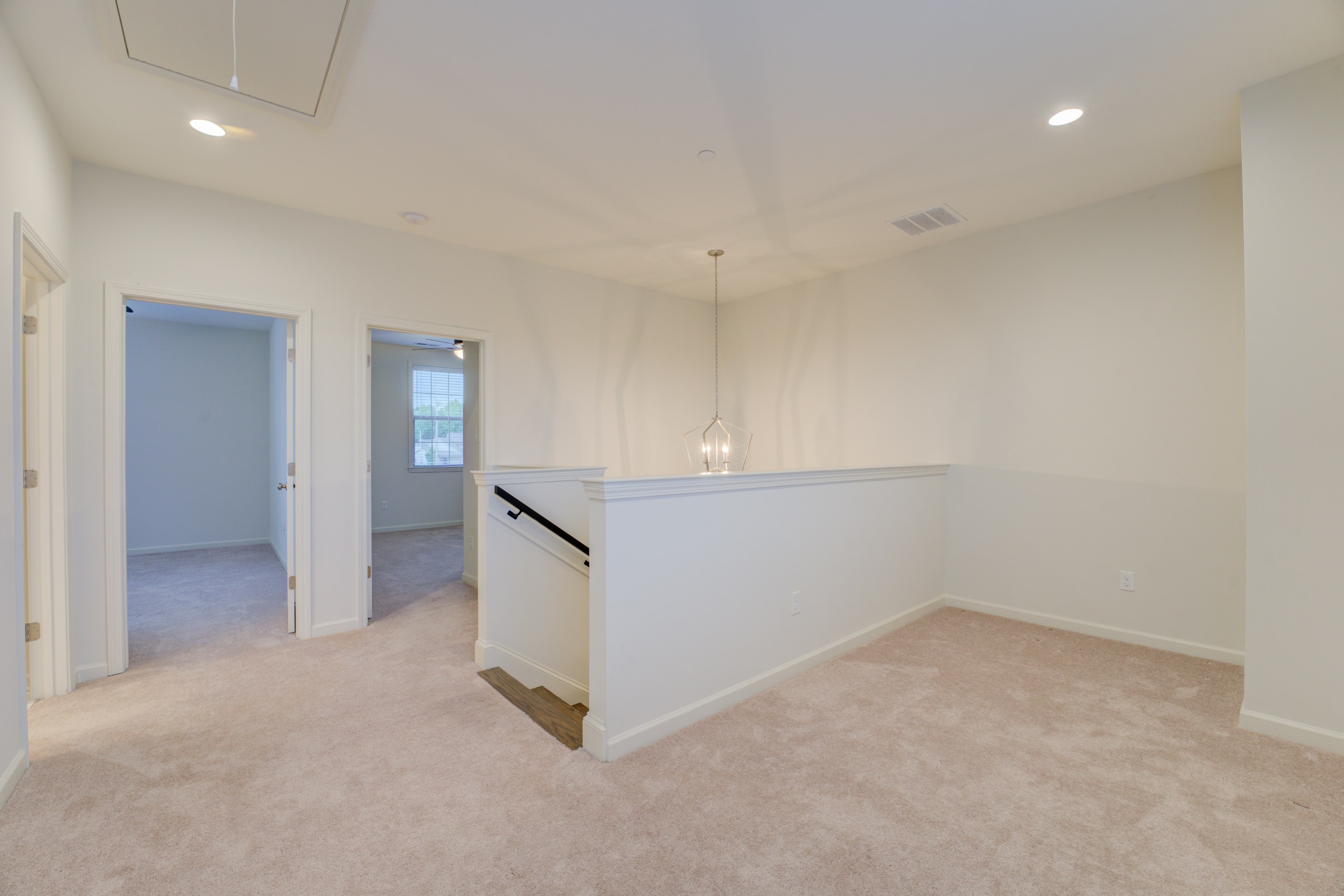 909 Ufton Aly Property Photo 20