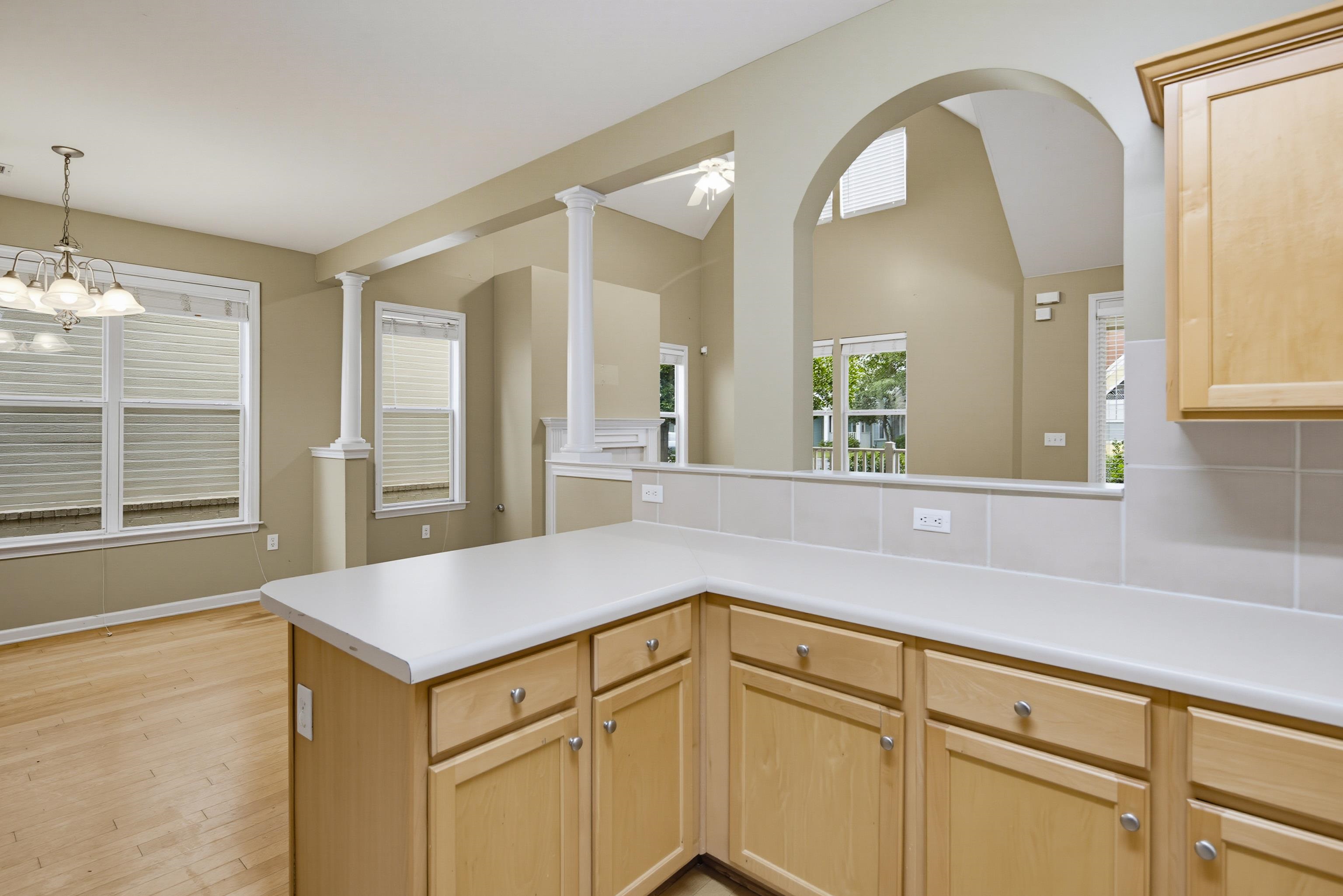 1327 Harbor Park Dr Property Photo 11