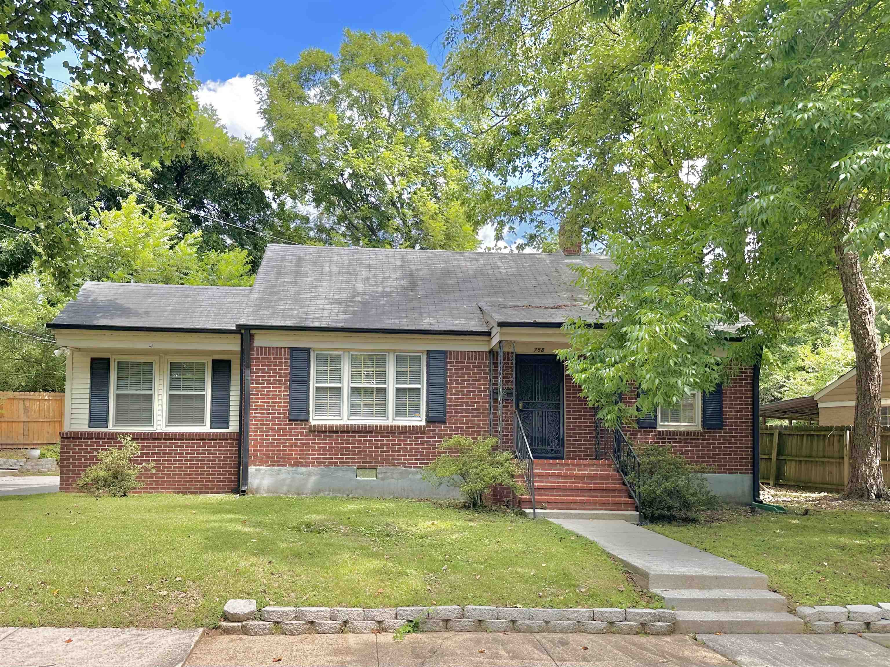 758 BUCK ST Property Photo 1