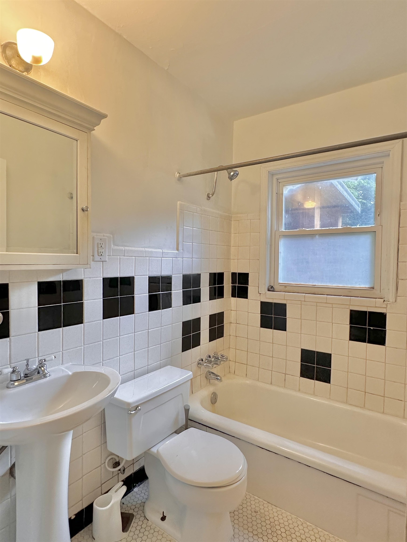 758 Buck St Property Photo 16