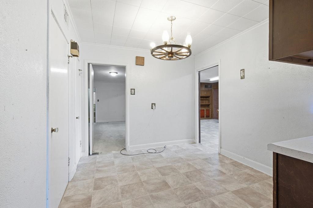 981 N Mclean Blvd Property Photo 19